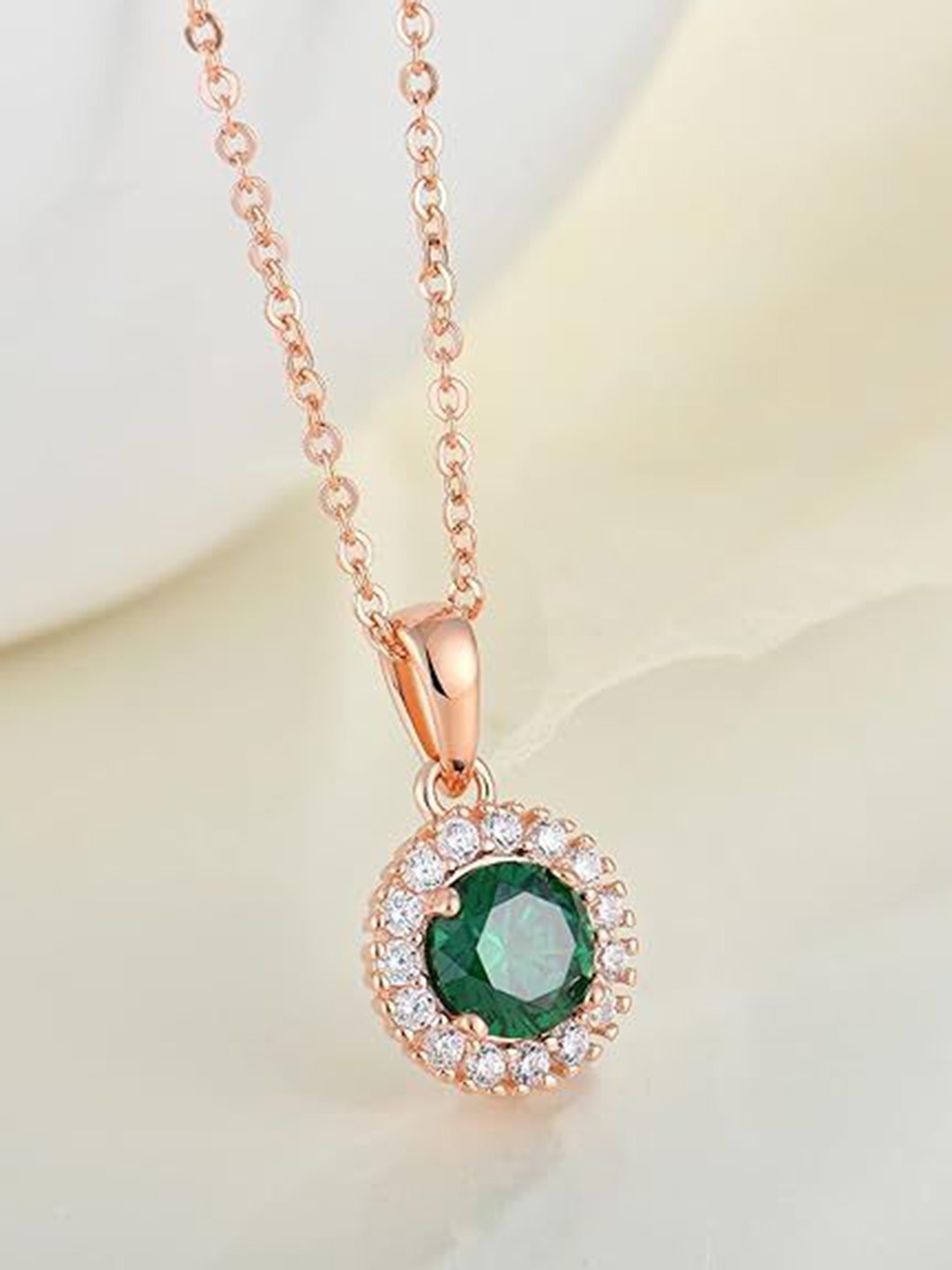 

BRD Jewelry Rose Gold-Plated Oval Pendants