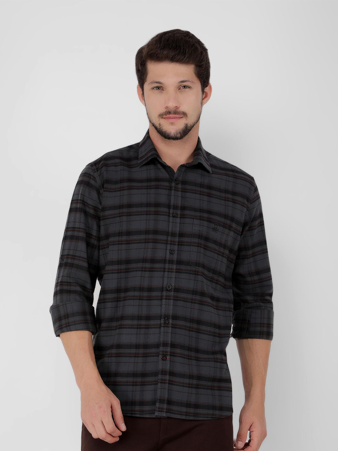 

Crimsoune Club Men Classic Slim Fit Horizontal Stripes Opaque Striped Casual Shirt, Grey