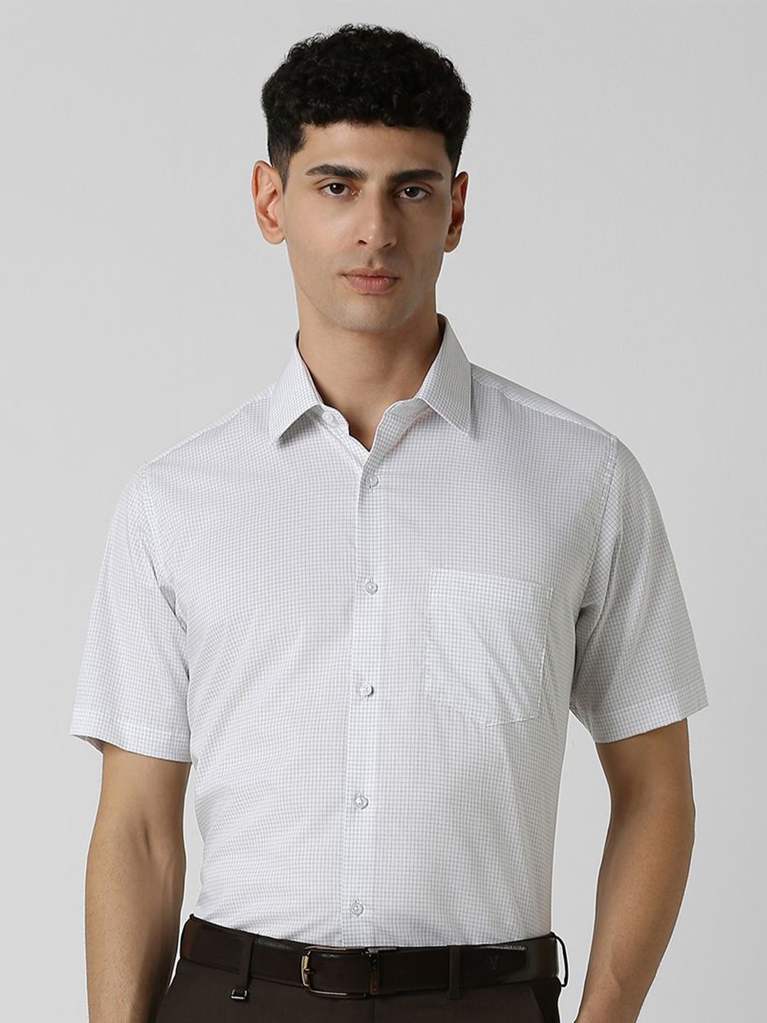 

Van Heusen Men Spread Collar Micro Checked Cotton Formal Shirt, White