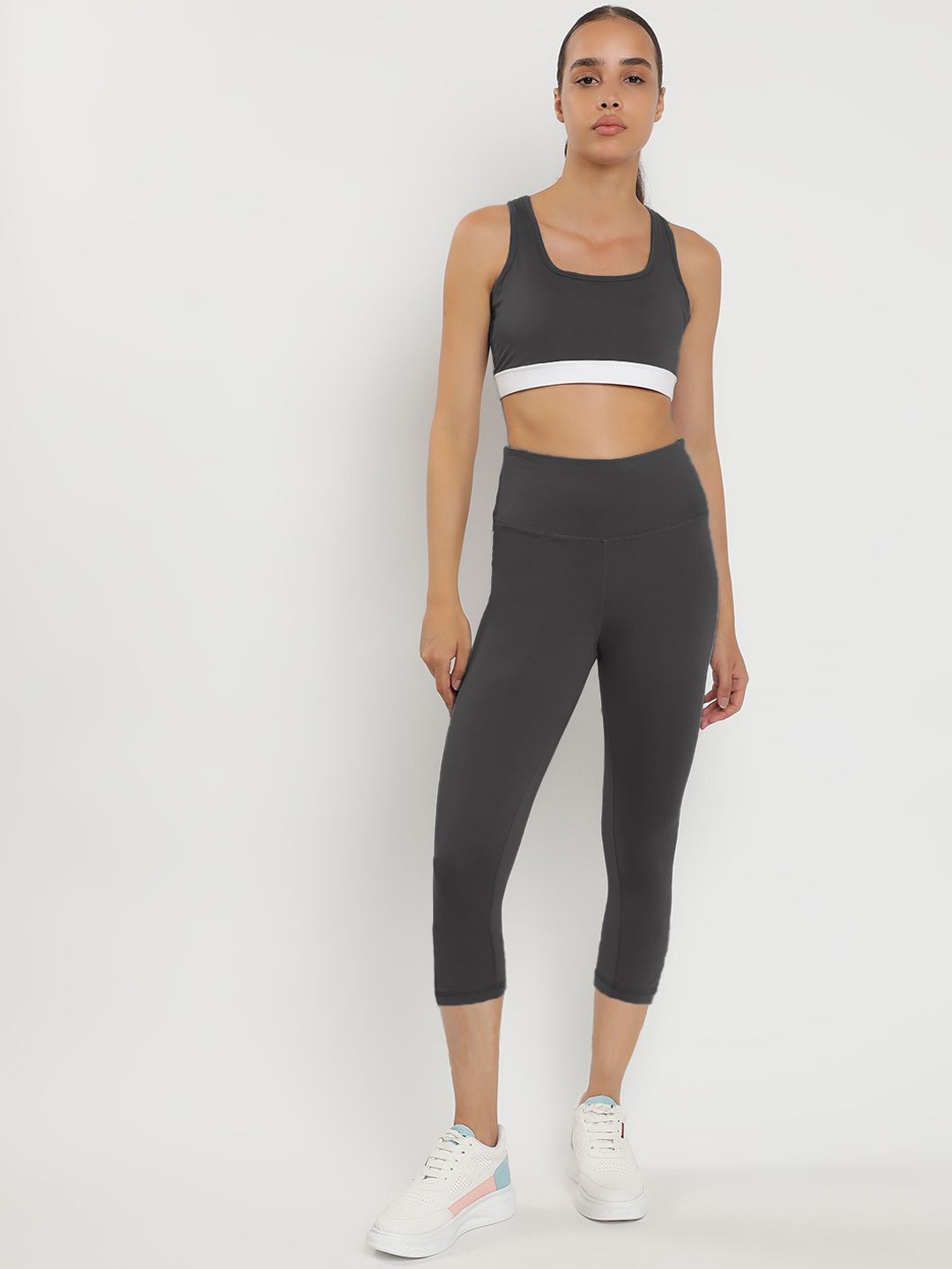 

Wearjukebox Sports Bra With Leggings Co-Ords, Charcoal