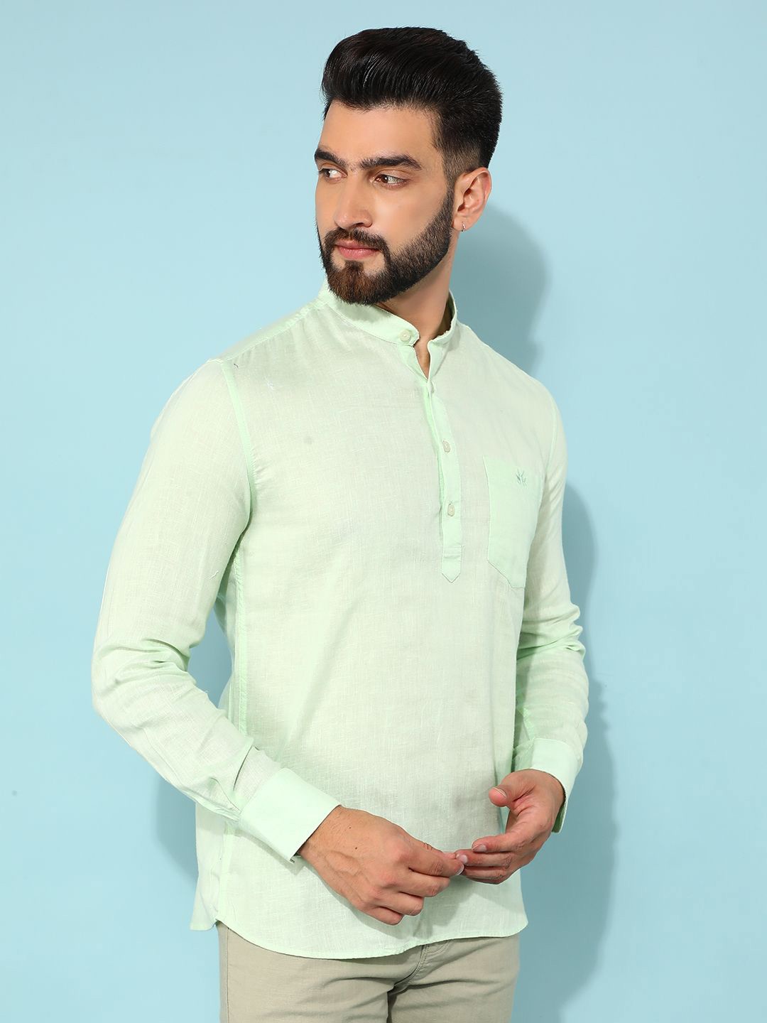 

Crimsoune Club Men Classic Slim Fit Casual Shirt, Green