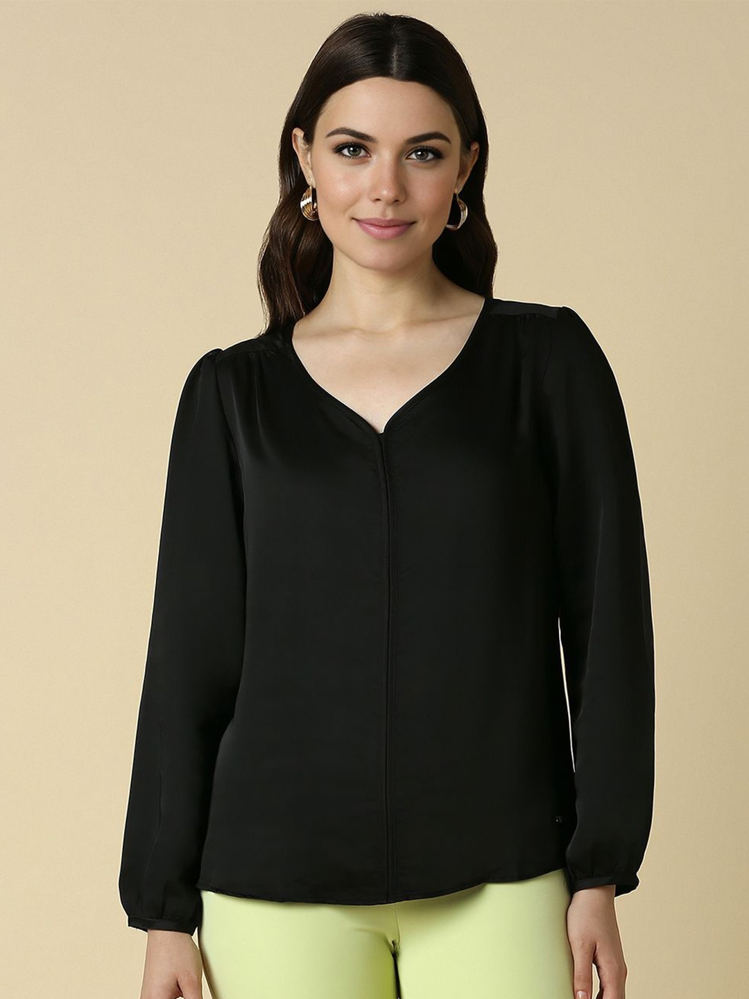 

Allen Solly Woman V-Neck Long Sleeve Top, Black