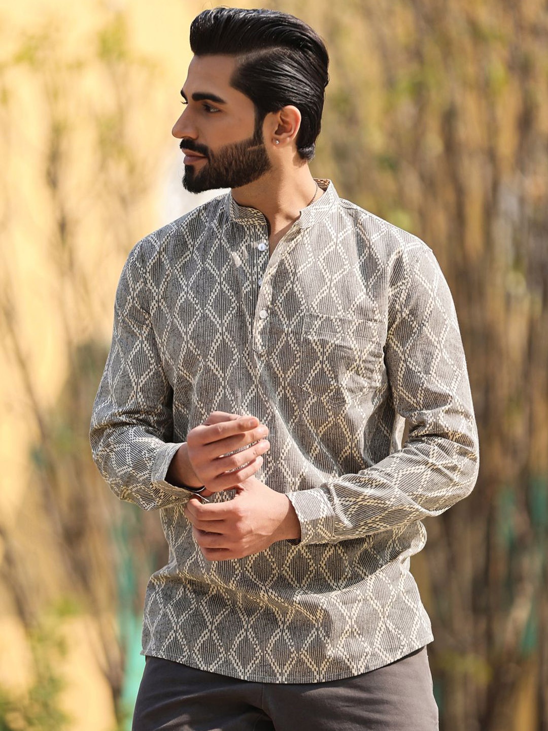 

SAY Men Geometric Embroidered Flared Sleeves Summer Sheers Kurta, Beige