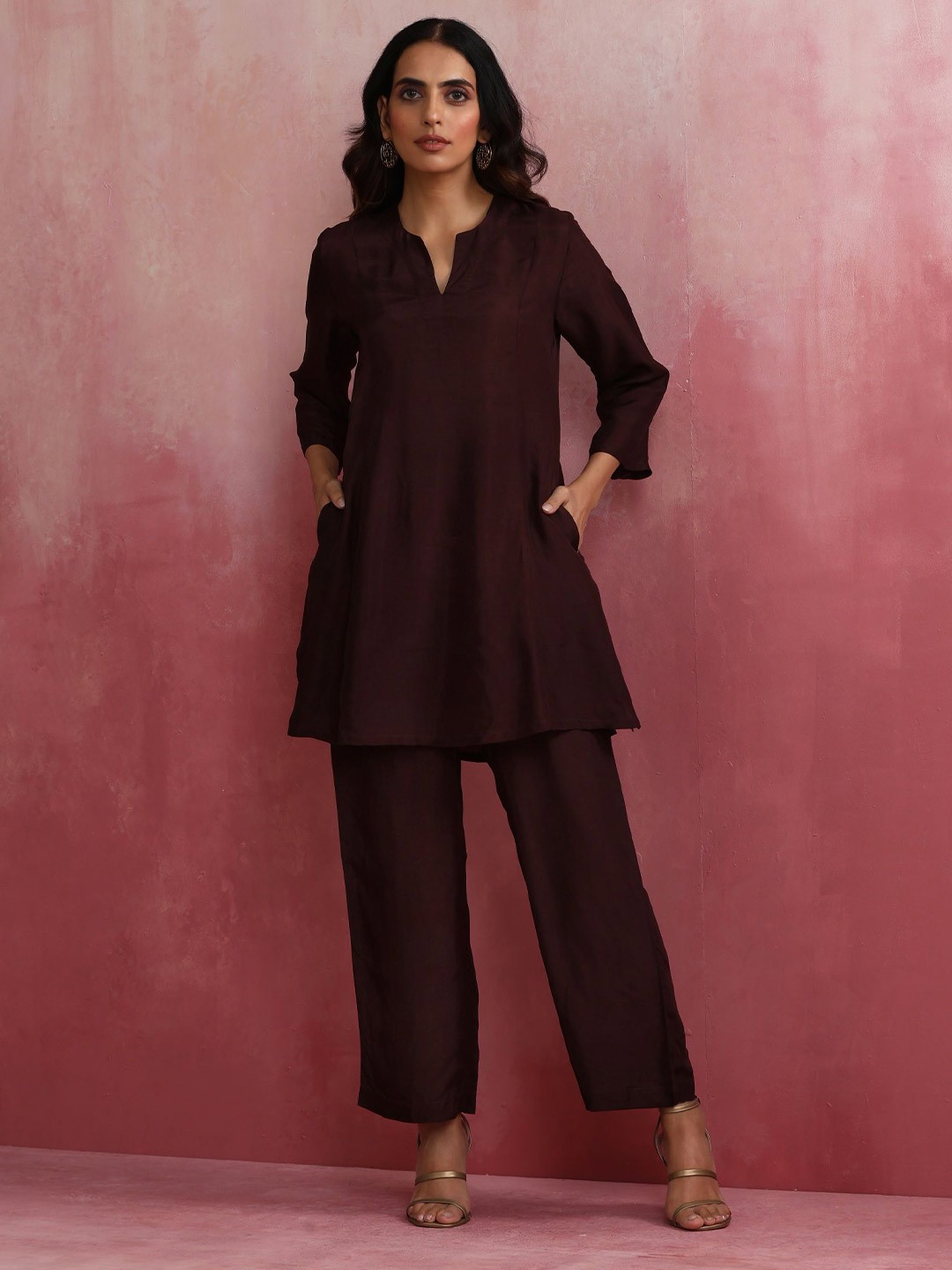 

trueBrowns V-Neck Three Quarter Sleeve Tunic & Trouser Co-Ords, Brown