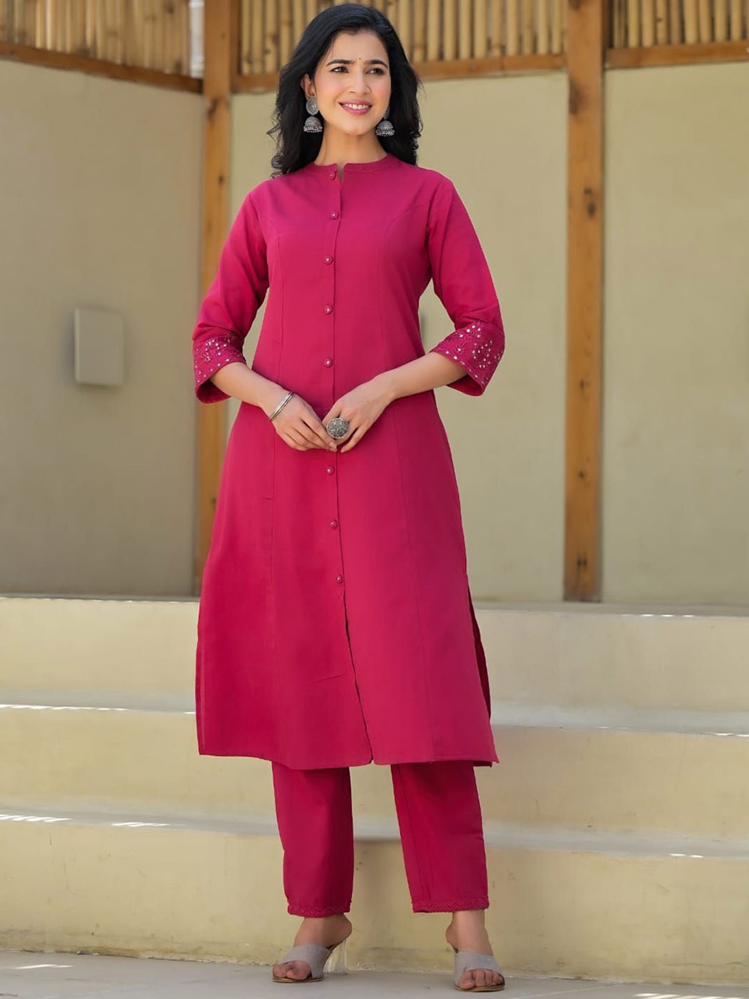 

INDYES Women Panelled Mirror Work Pure Cotton Kurta with Trousers, Pink