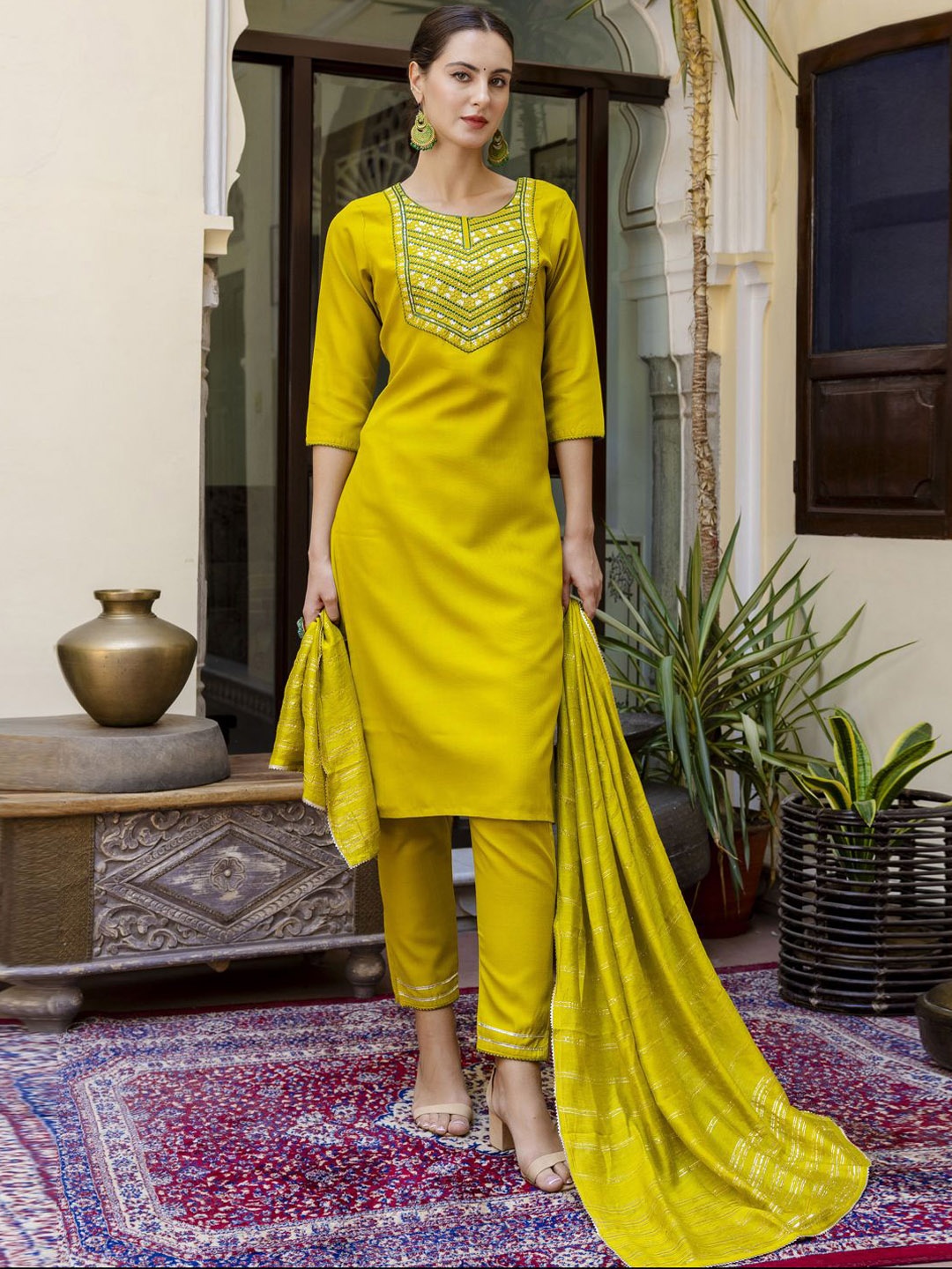 

PPTOSS Women Floral Yoke Design Regular Sequinned Kurta with Trousers & With Dupatta, Yellow