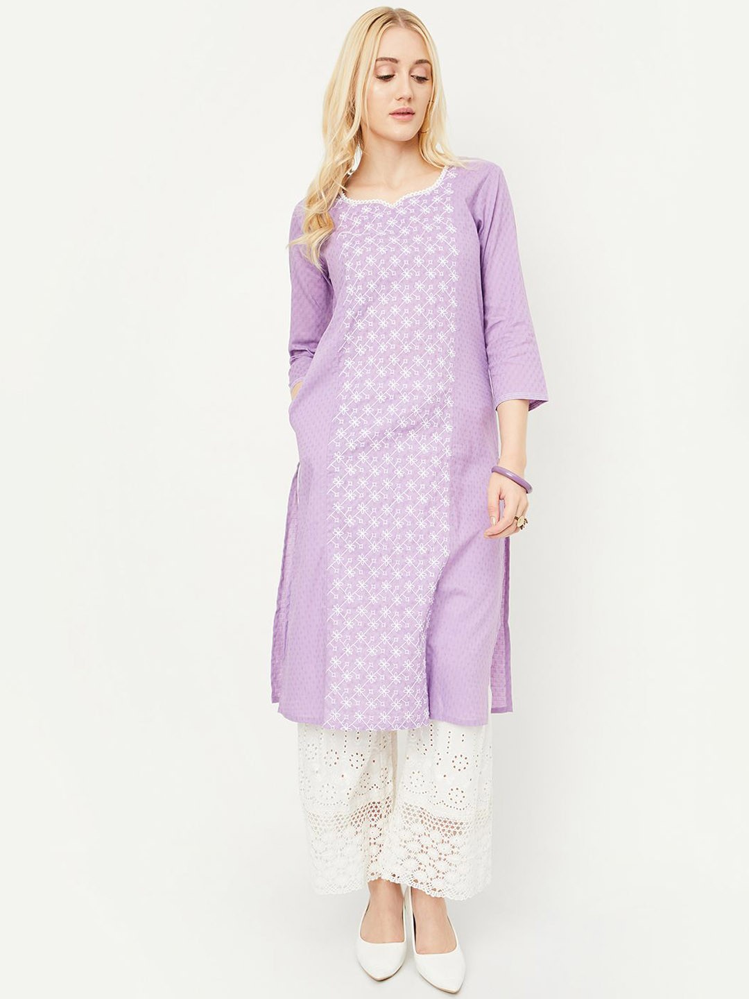 

max Women Geometric Embroidered Gotta Patti Kurta, Purple