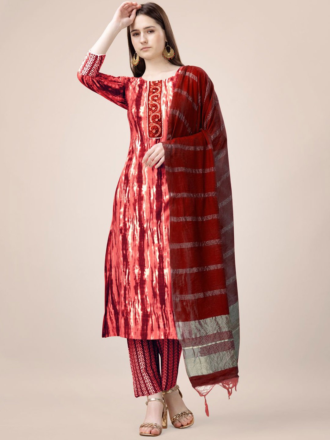 

Rujave Women Printed Regular Sequinned Kurta with Trousers & With Dupatta, Orange