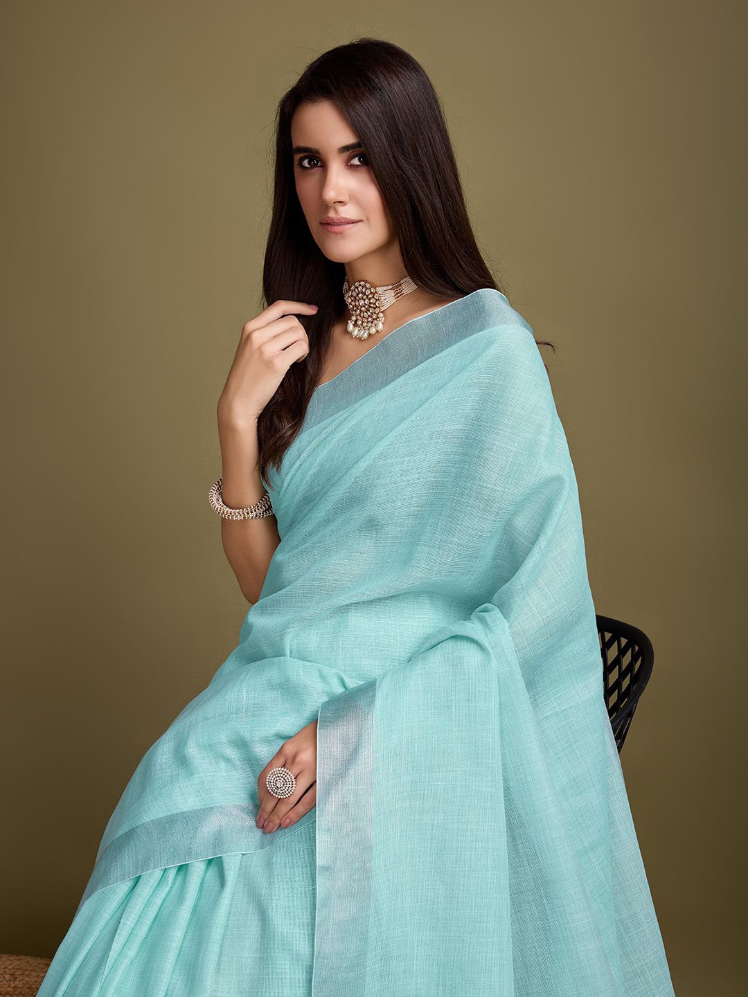

Mitera Zari Woven Solid Saree with Blouse, Turquoise blue