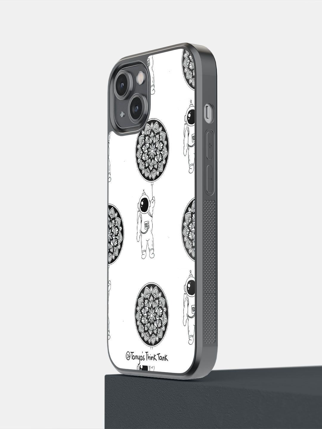 

macmerise Cartoon Characters Printed iPhone 14 Back Case Mobile Accessories, White