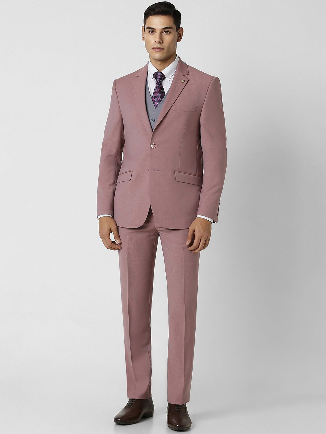 

Van Heusen Men Four-Piece Formal Suit, Pink