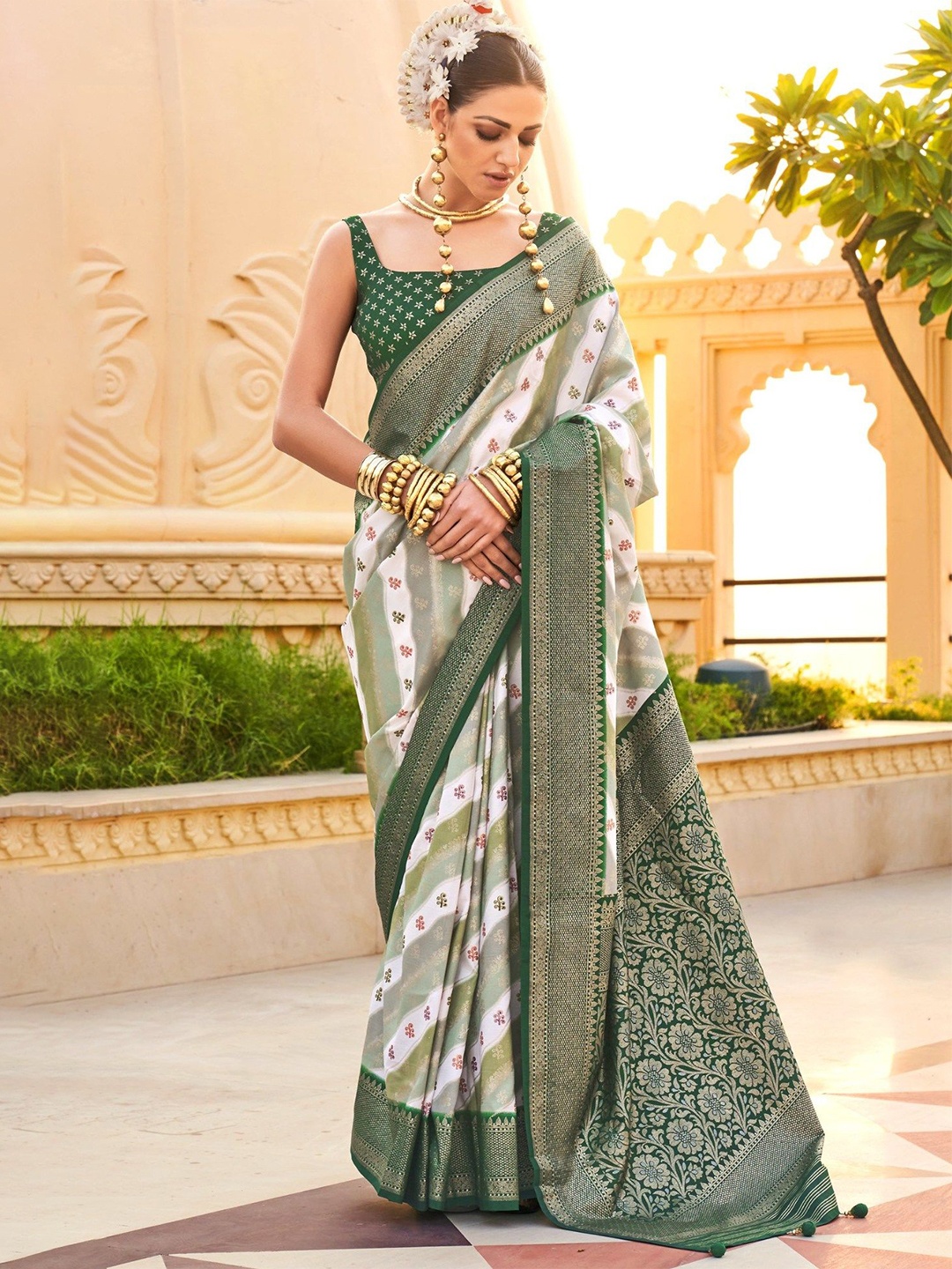 

MySilkLove Zari Woven Striped Patola Saree, Green