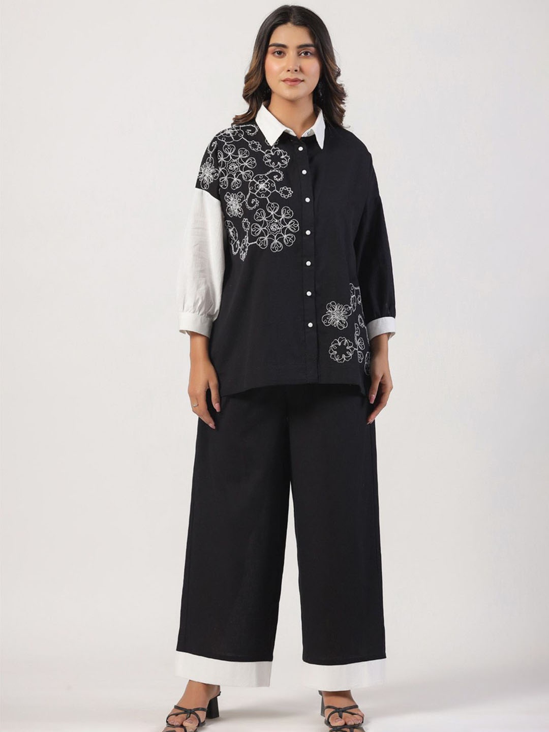 

Kaftanize Embroidered Shirt With Trousers Co-Ords, Black