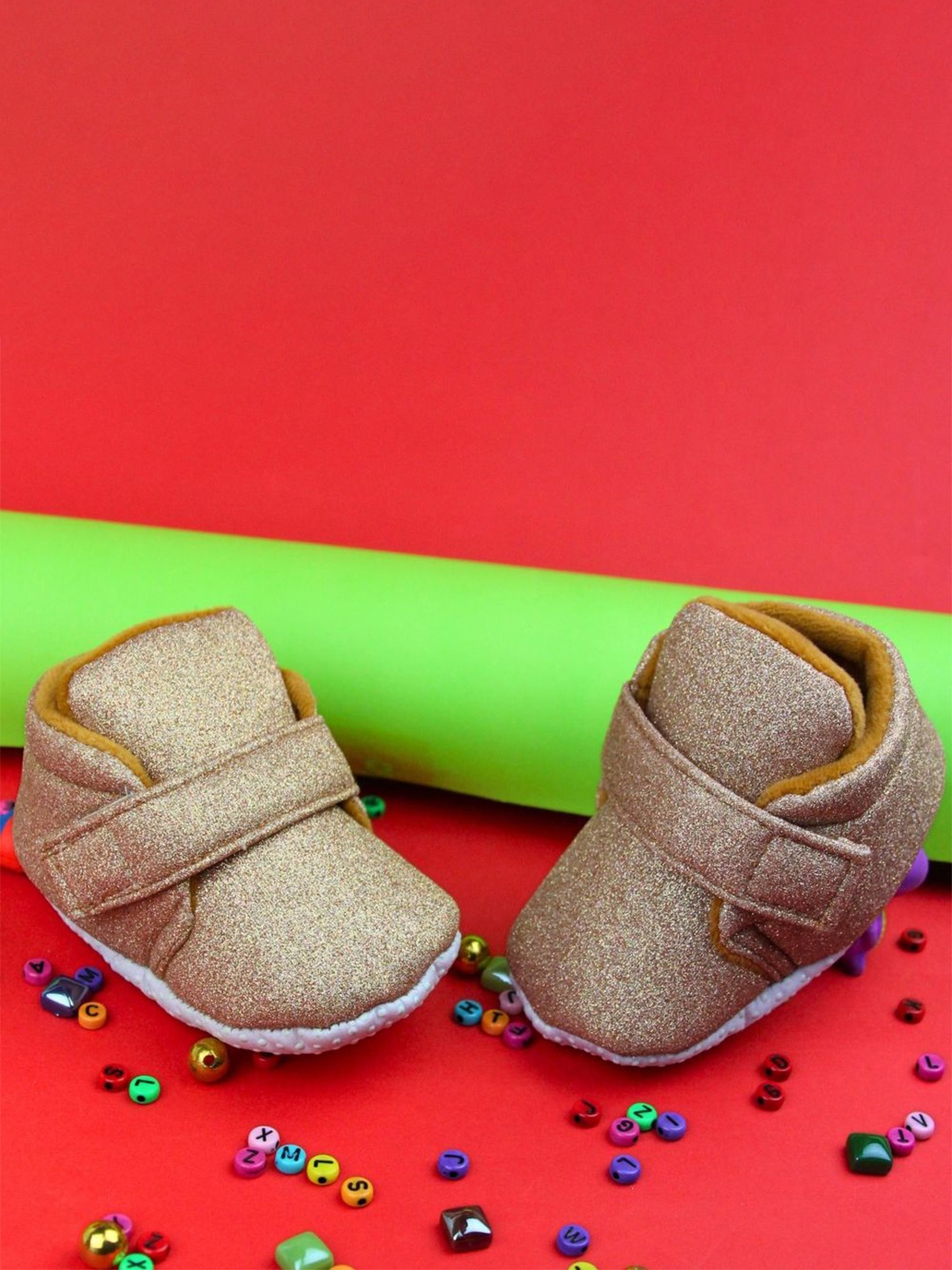 

BAESD Unisex Kids Cotton Velcro Booties, Gold