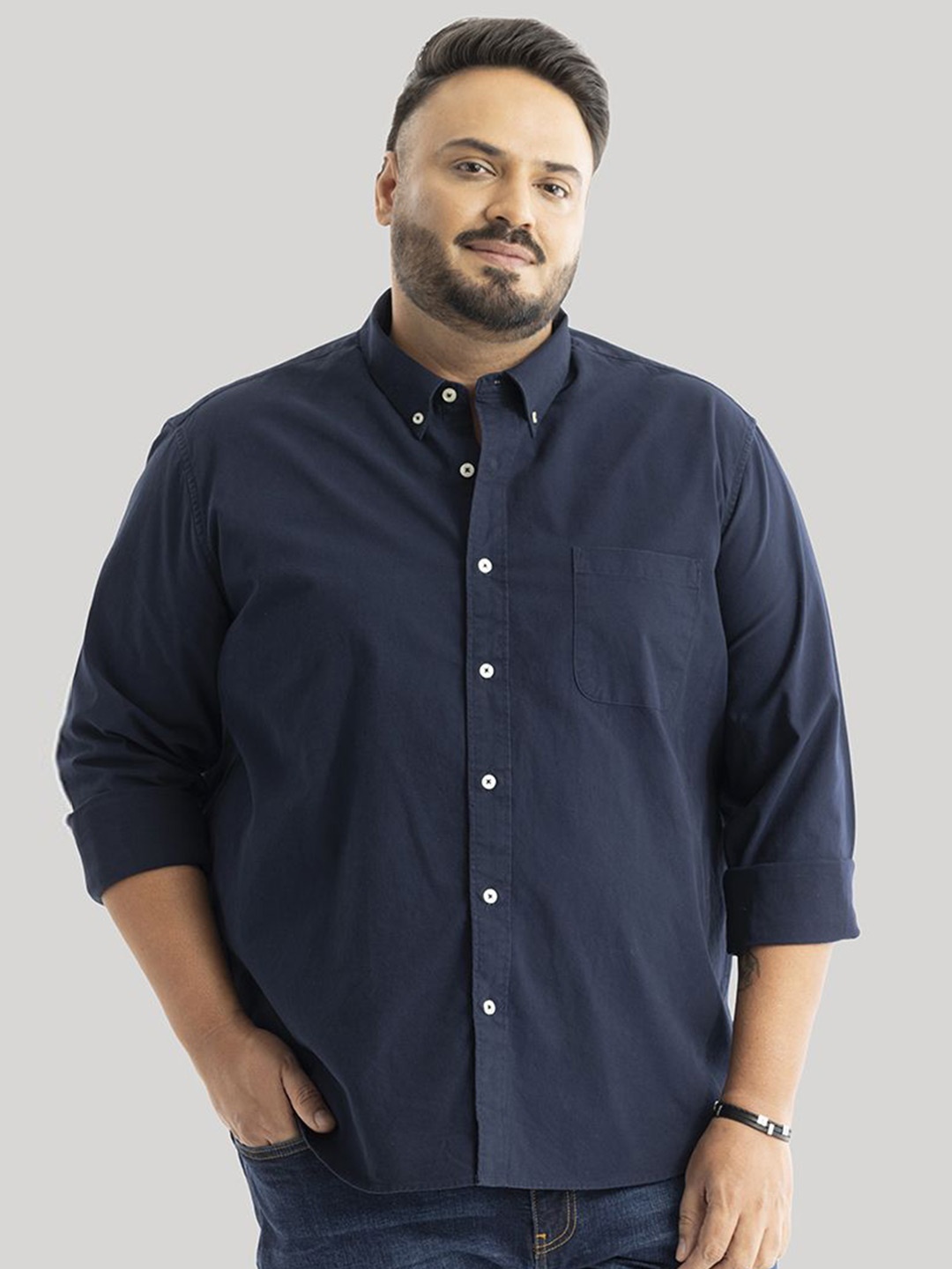 

Snitch Men Plus Size Smart Slim Fit Opaque Formal Shirt, Navy blue