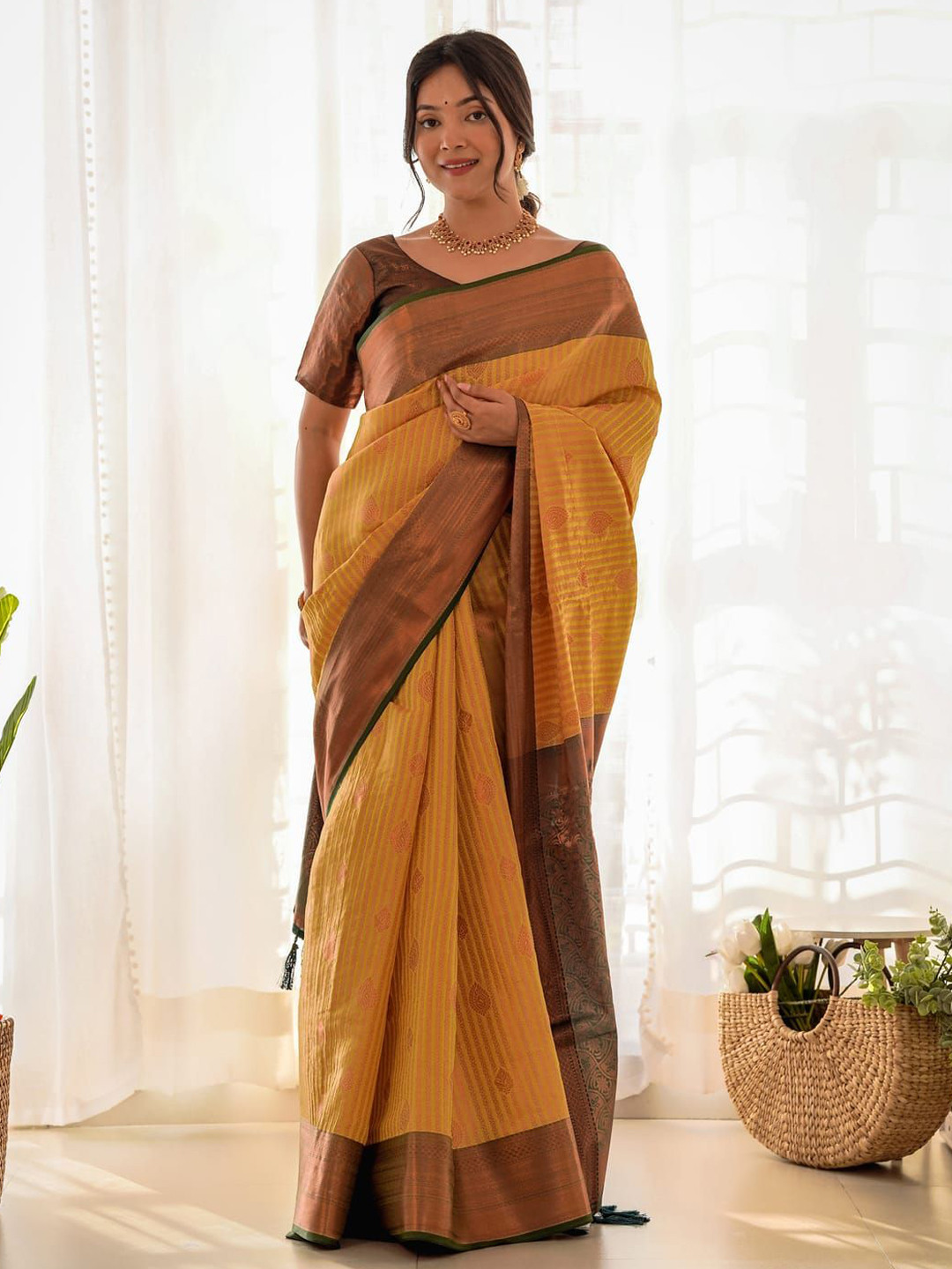 

Suha Zari Woven Kanjeevaram Pattu Saree, Yellow