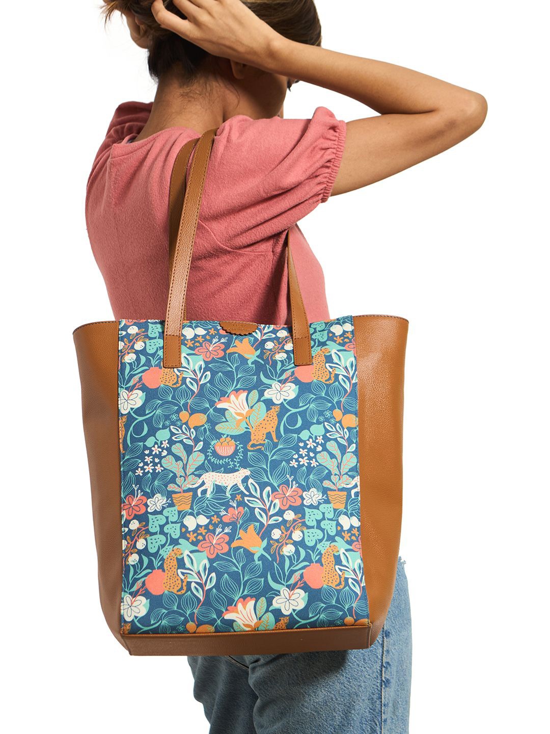 

TEAL BY CHUMBAK Floral Printed Structured Tote Bag with Tasselled, Blue