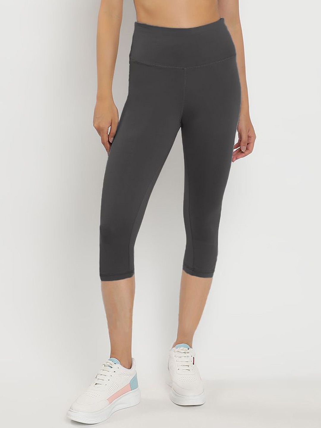 

Wearjukebox Women Dry-Fit Cropped Gym Tights, Charcoal