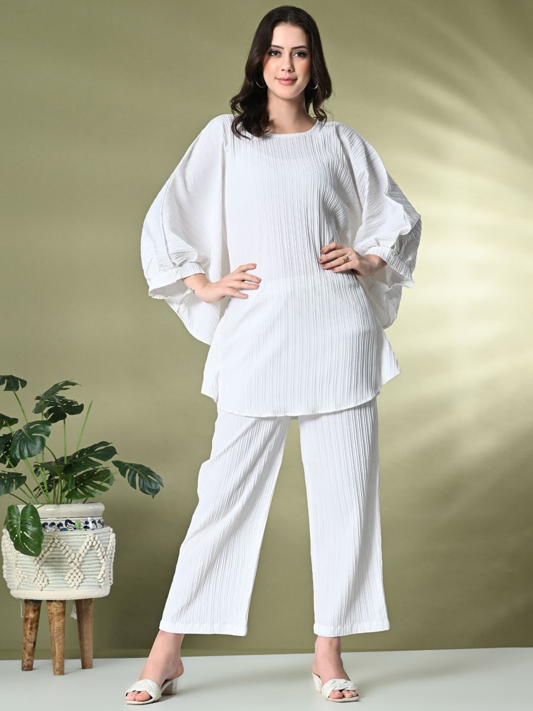 

Sangria Tunic With Palazzo Co-Ords, White