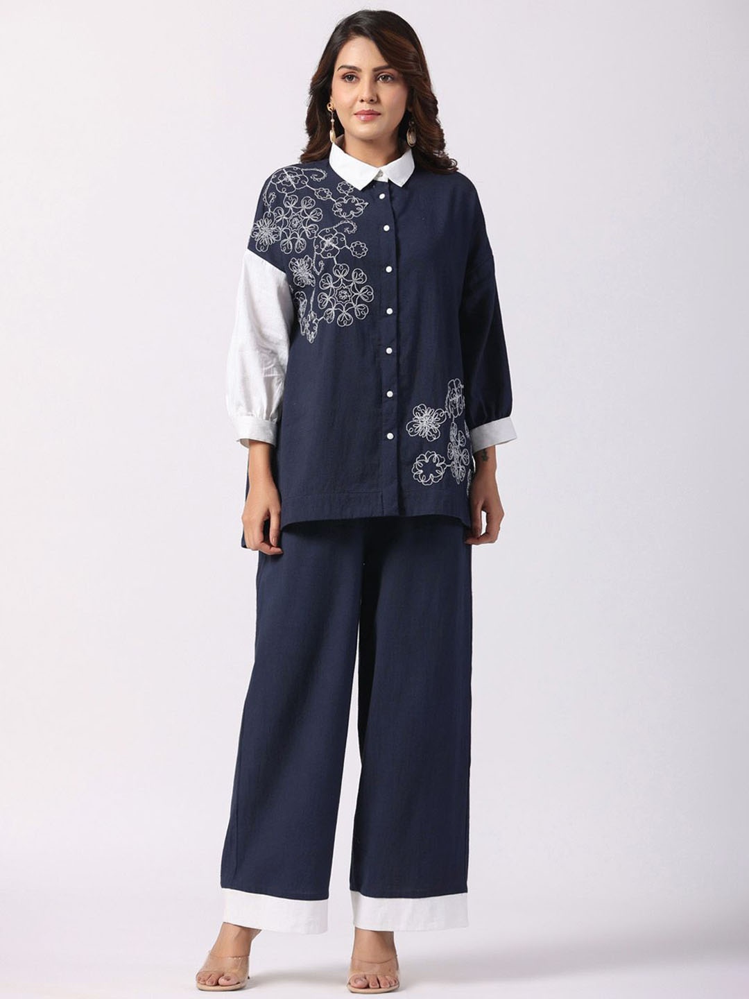 

Kaftanize Embroidered Three Quarter Sleeves Shirt & Trouser Co-Ords, Navy blue