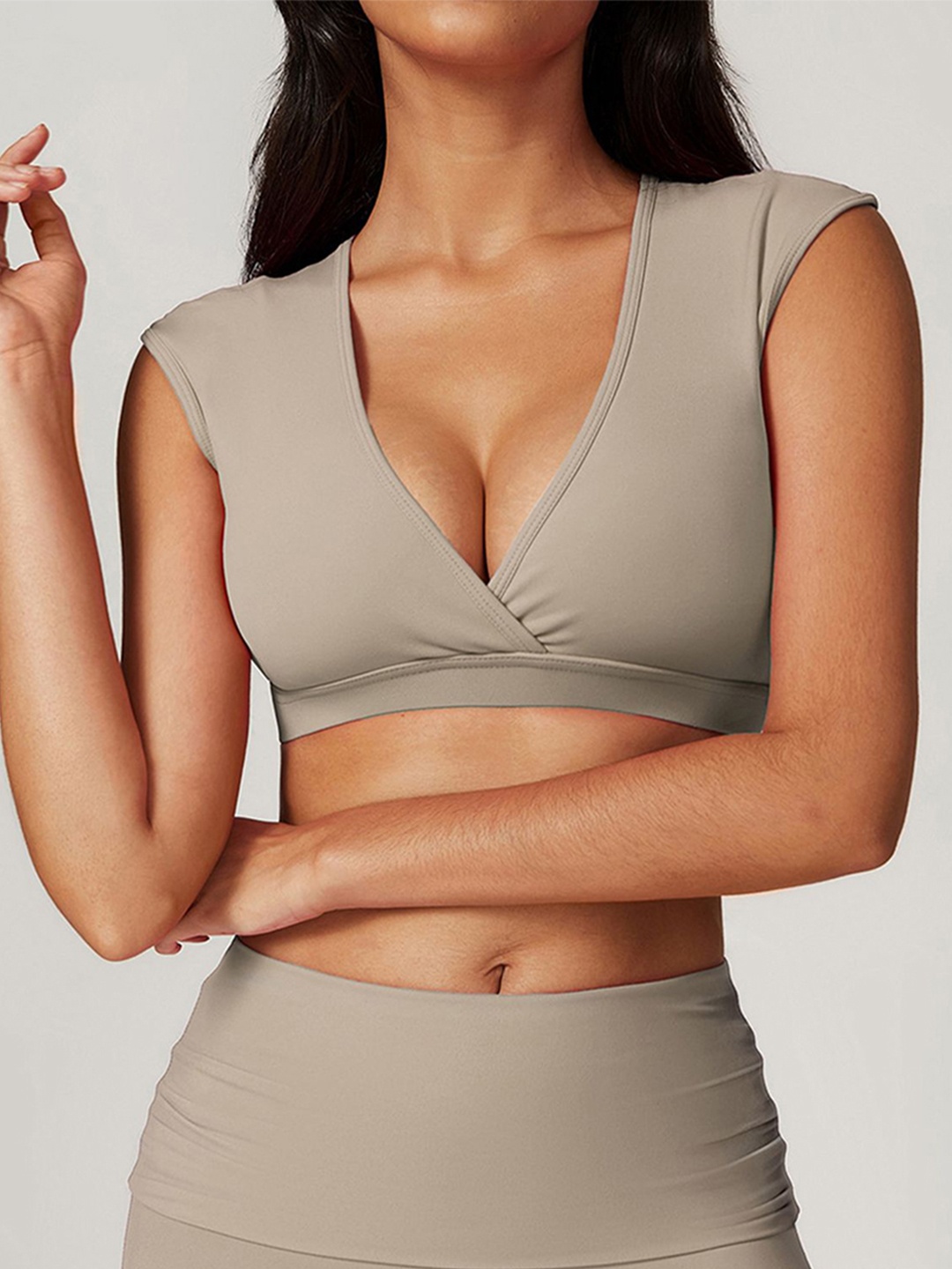 

LULU & SKY Women V-Neck Bralette Crop Top, Beige