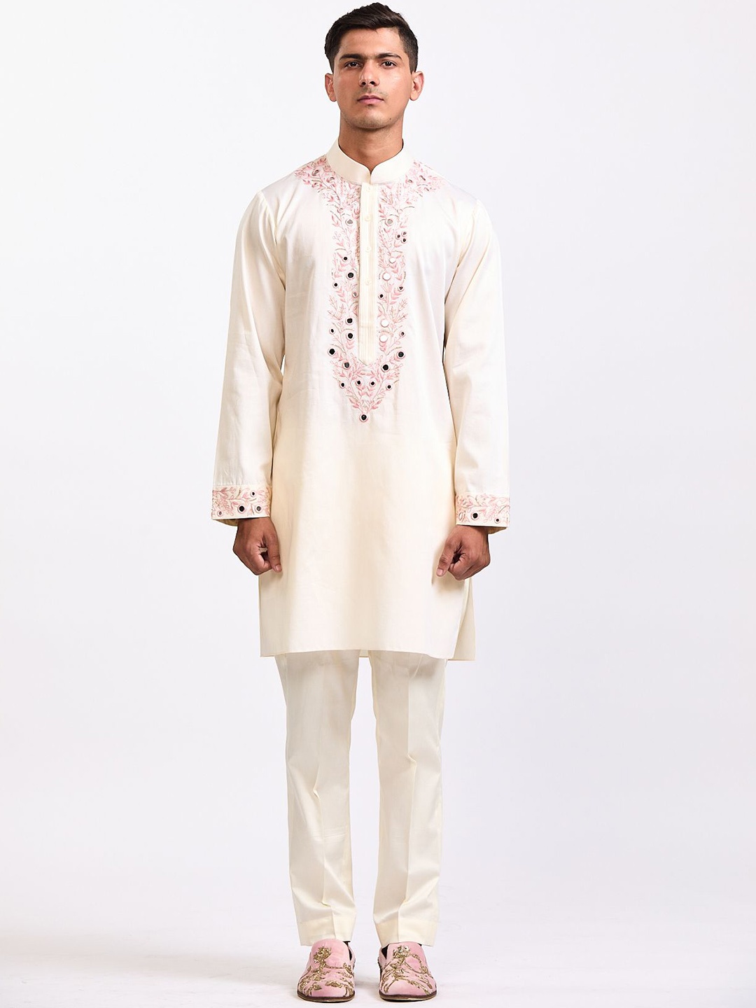 

Agrajain Men Floral Yoke Design Regular Mirror Work Kurta with Trousers, Cream