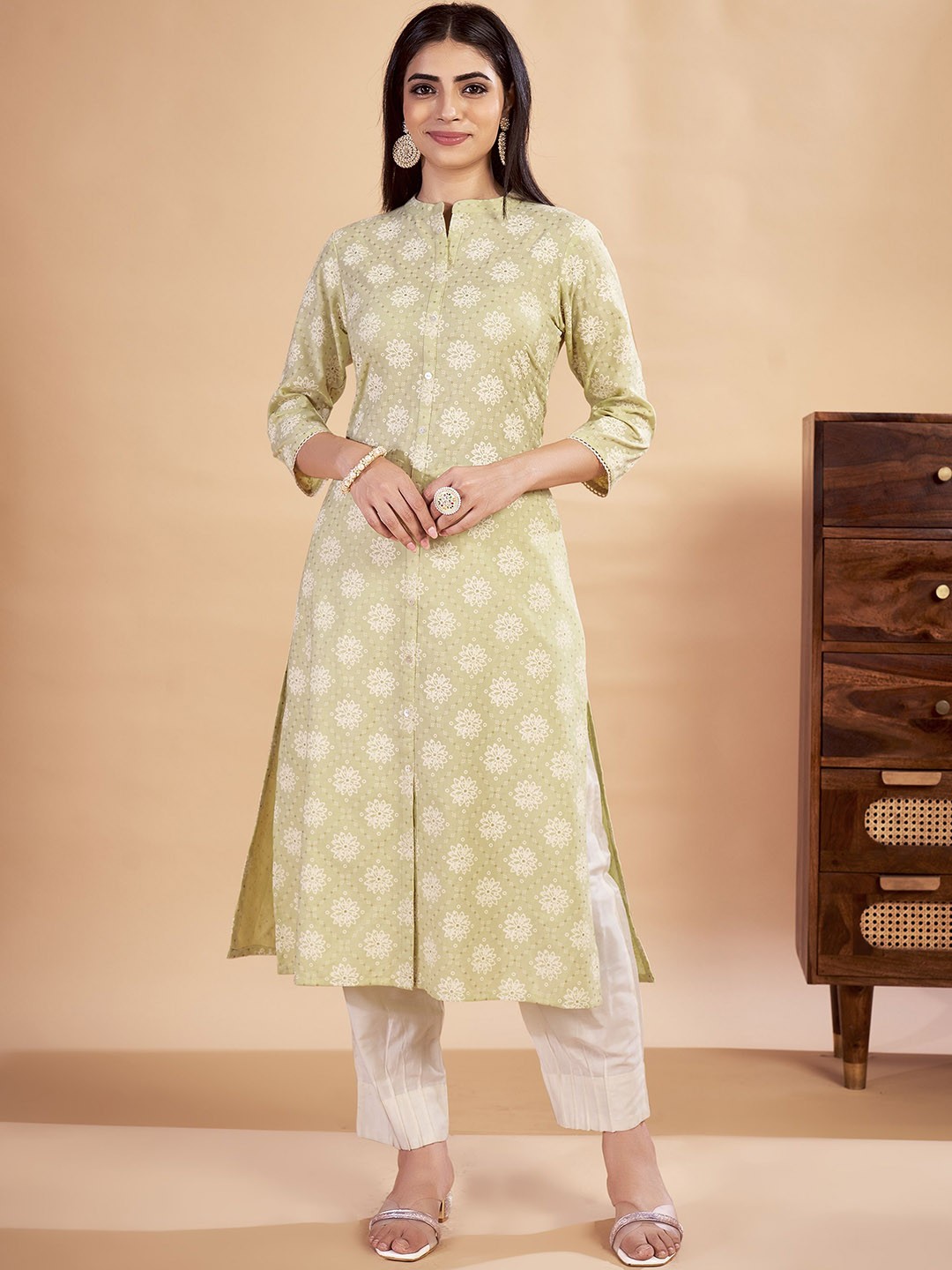 

IWUMAN Women Ethnic Motifs Printed Kurta, Green