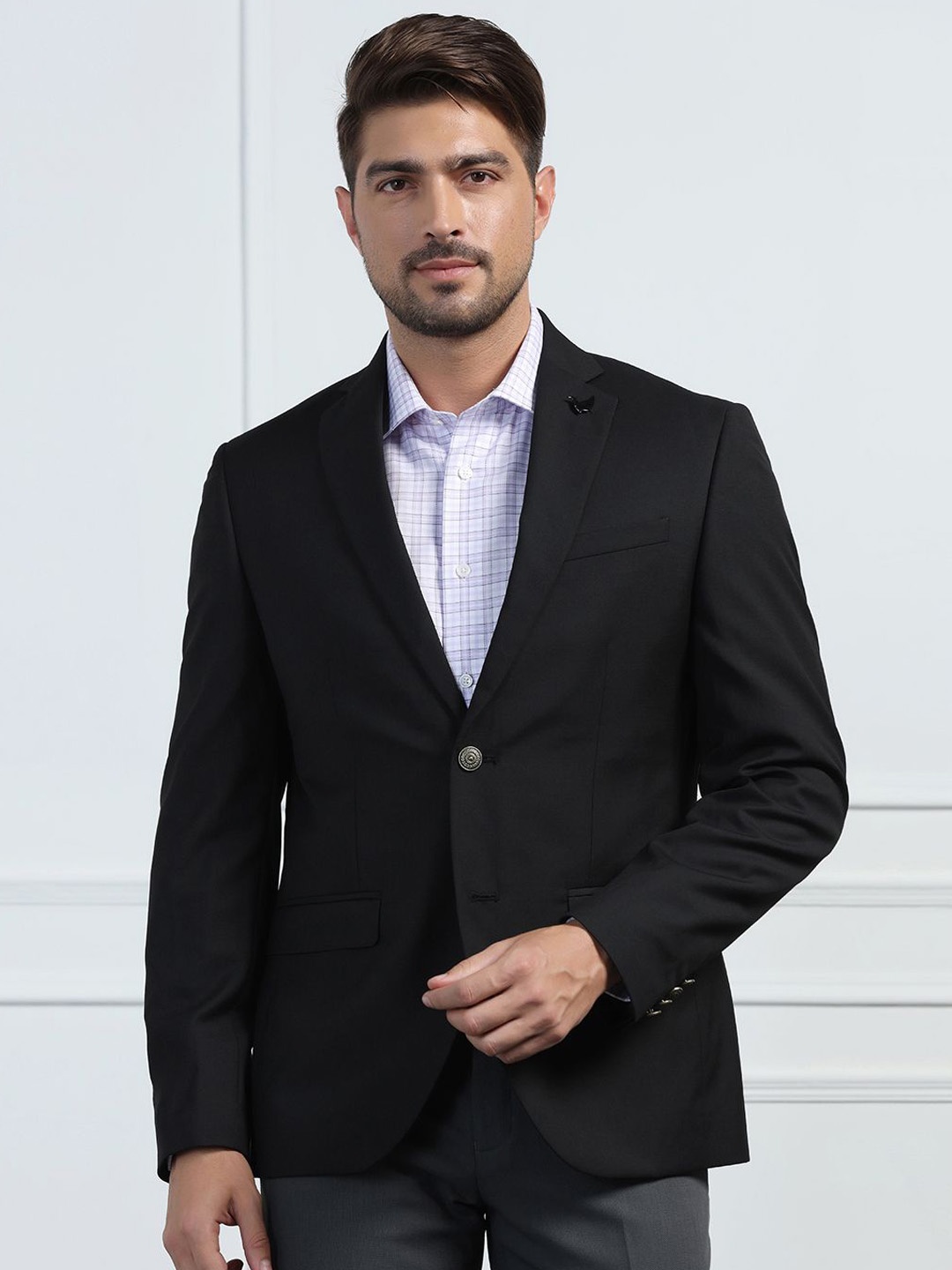 

Blackberrys Men Slim-Fit Single Breasted Blazer, Black