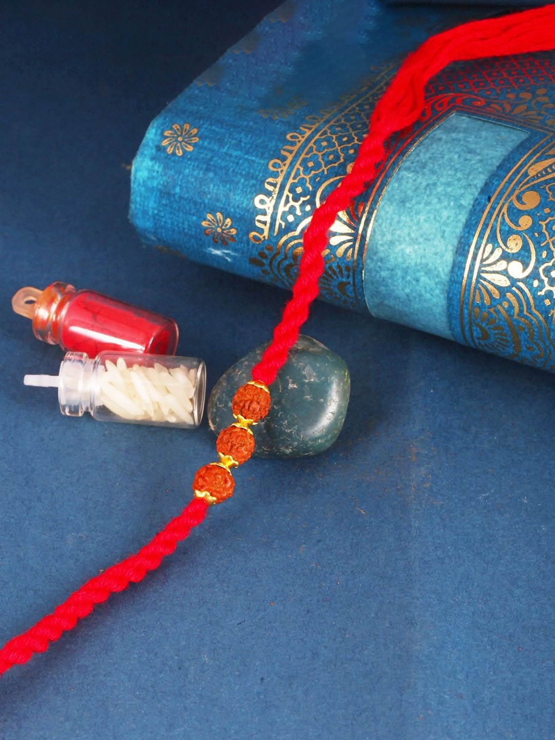 

Vighnaharta Thread Rakhi, Red