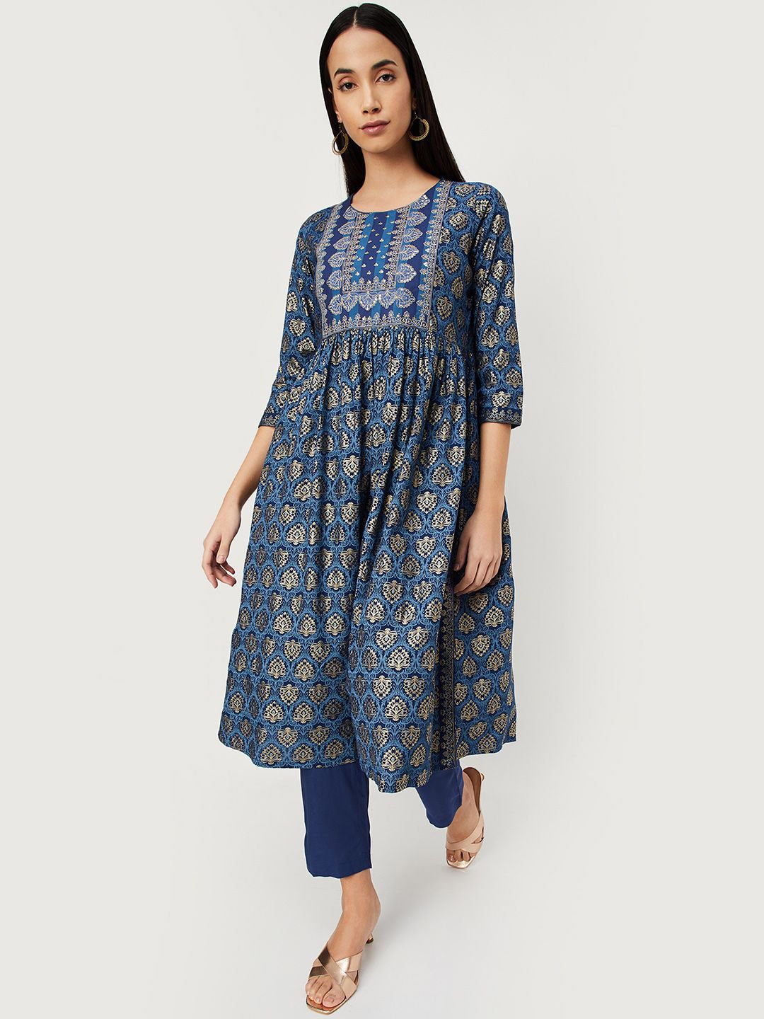 

max Women Floral Printed Regular Kurta with Trousers, Blue