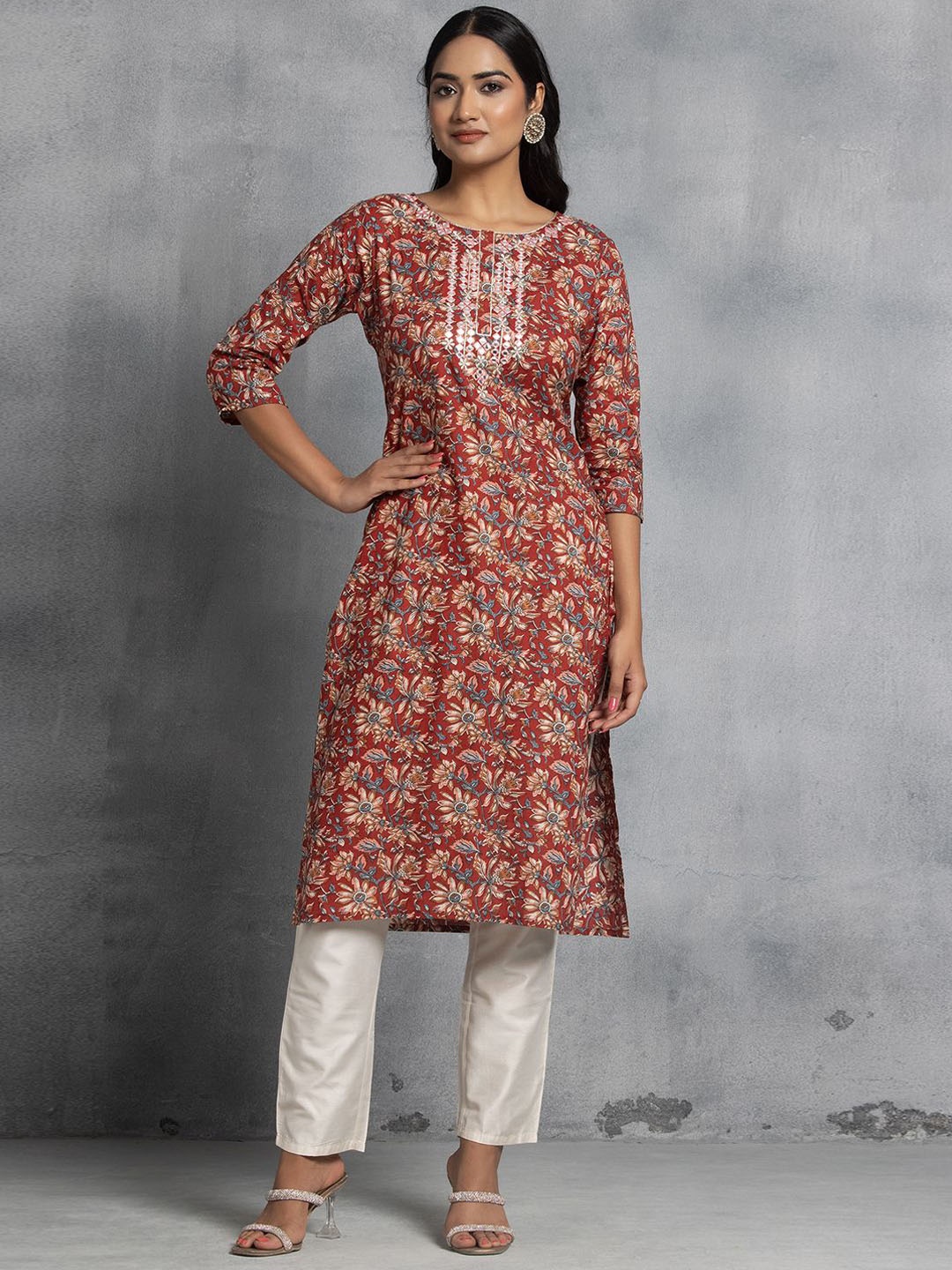 

Rang by Indya Floral Printed Mirror Work Pure Cotton Straight Kurta, Maroon