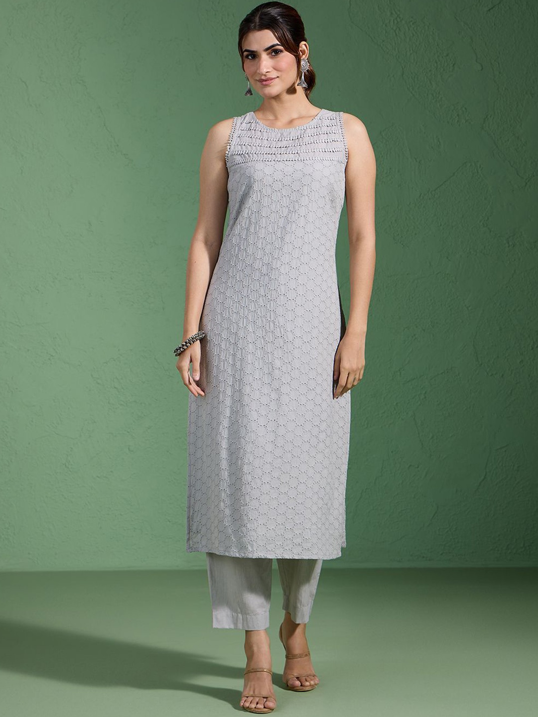 

Likha Cotton Schiffli Embroidered Straight Kurta & Pant, Grey