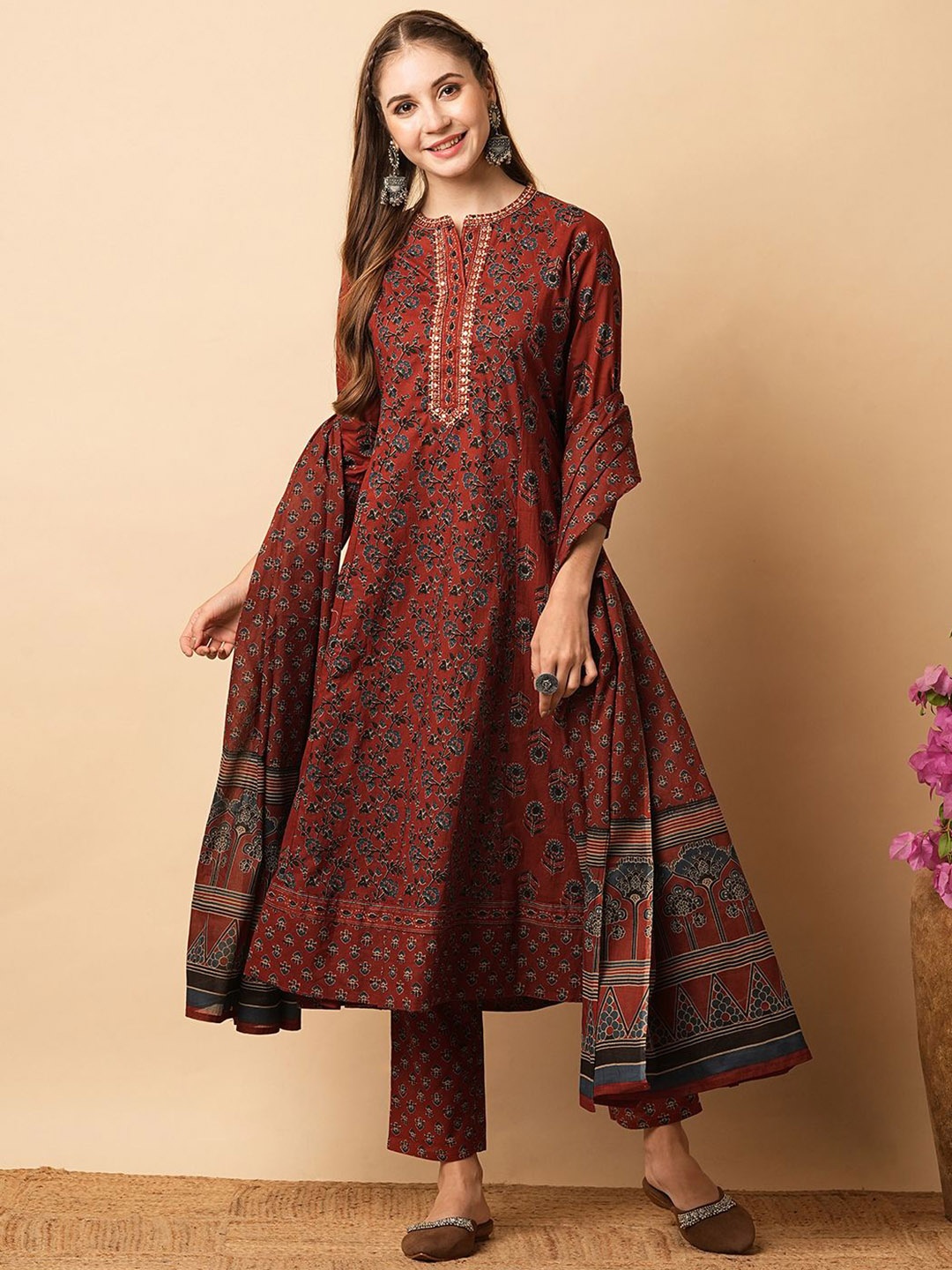 

FASHOR Women Floral Printed Regular Mirror Work Pure Cotton Kurta with Trousers & With Dupatta, Rust