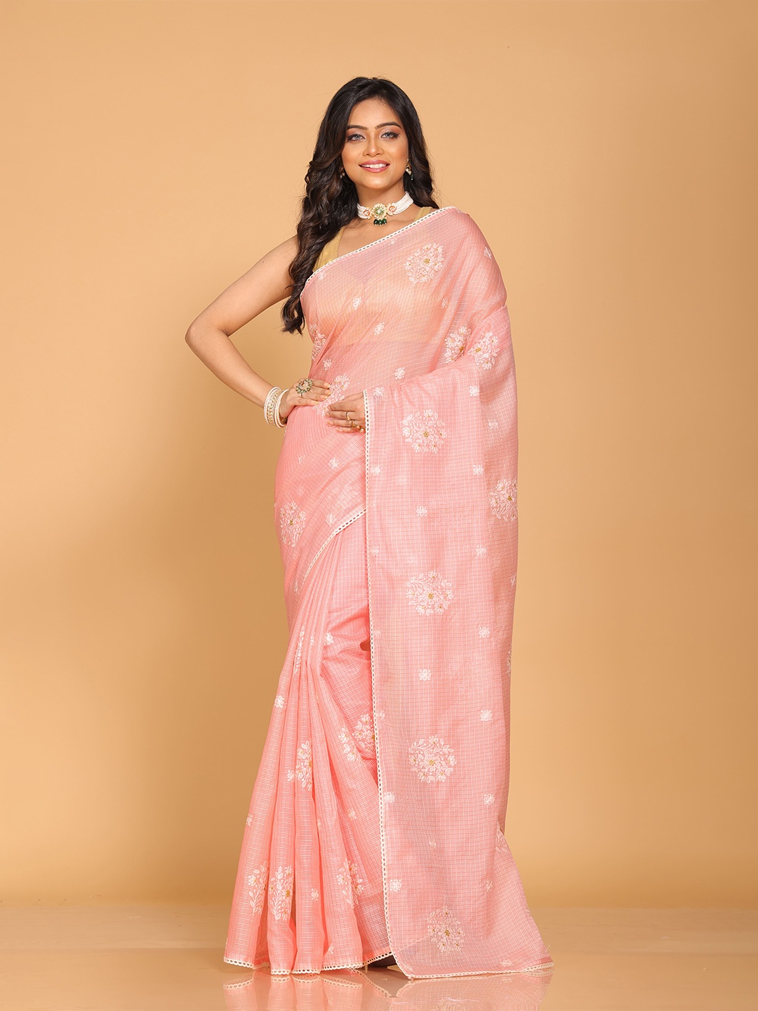 

Morchari Floral Embroidered Pure Cotton Saree, Peach