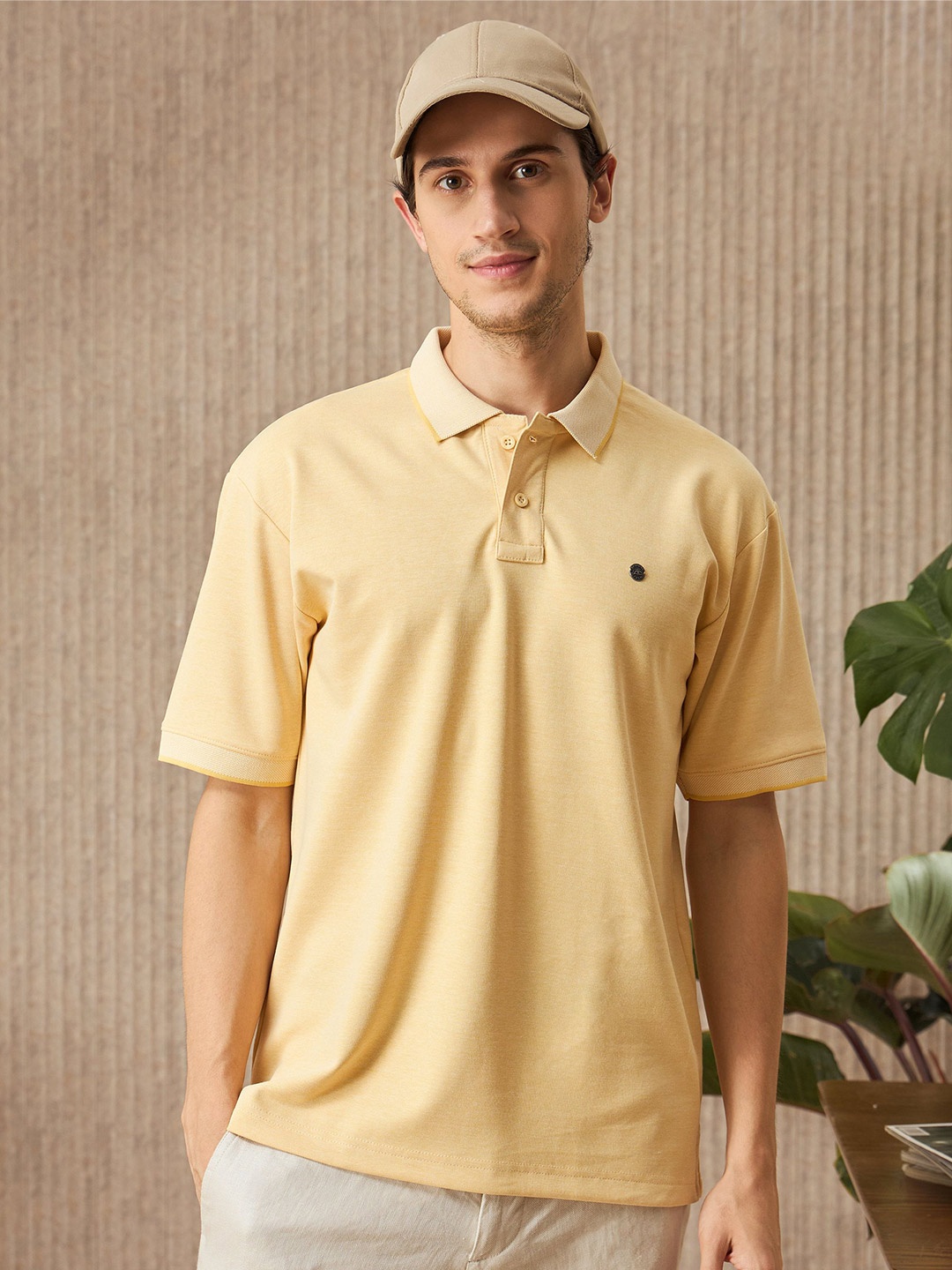 

Beyoung Men Polo Collar Pockets T-shirt, Yellow