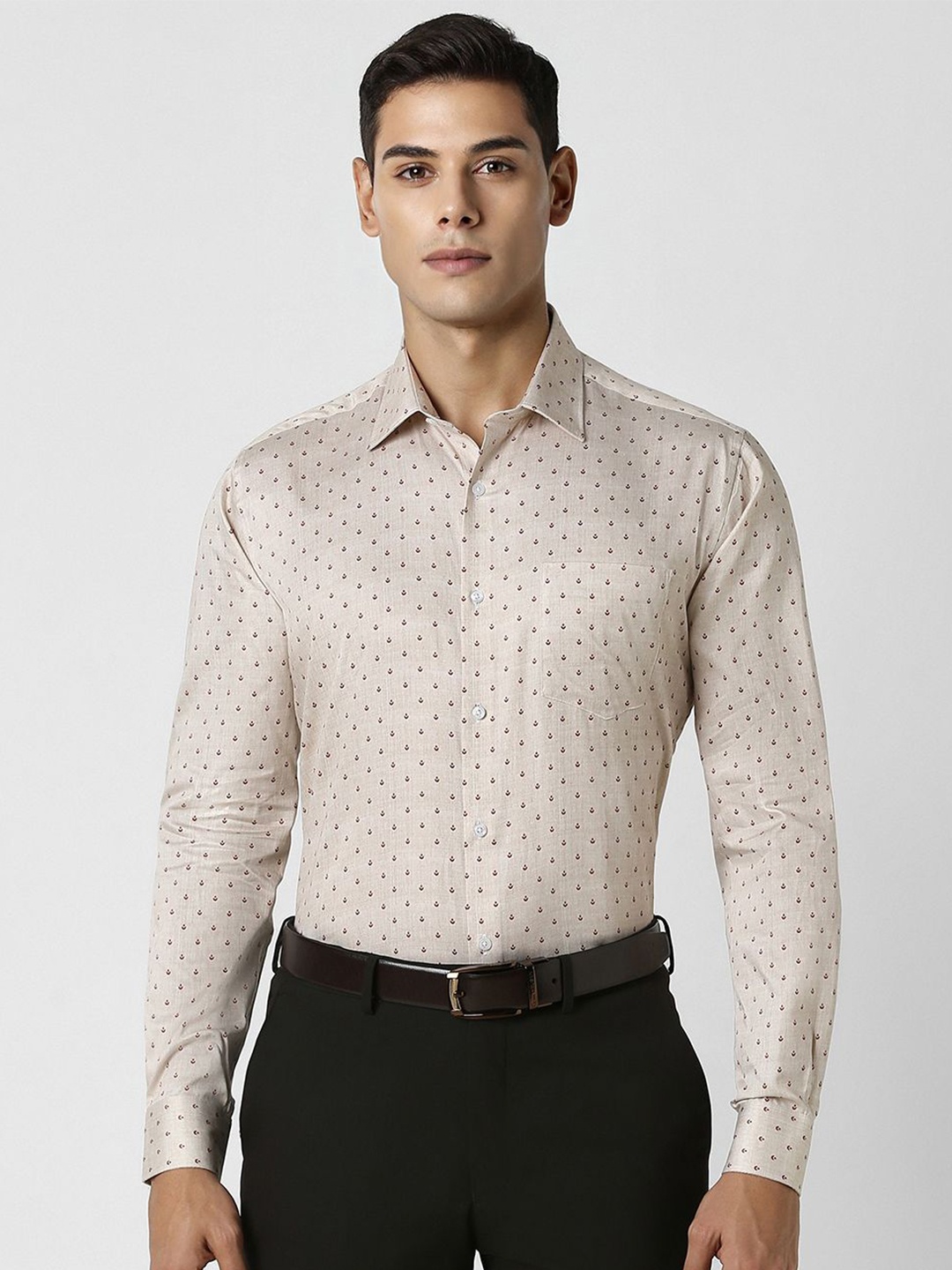 

Van Heusen Men Spread Collar Micro Ditsy Printed Cotton Party Shirt, Beige