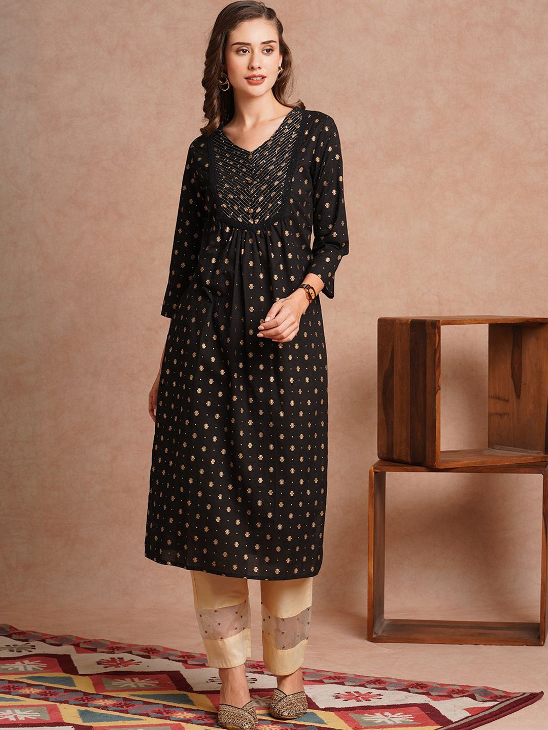 

FASHOR Women Embroidered Flared Sleeves Mirror Work Kurta, Black