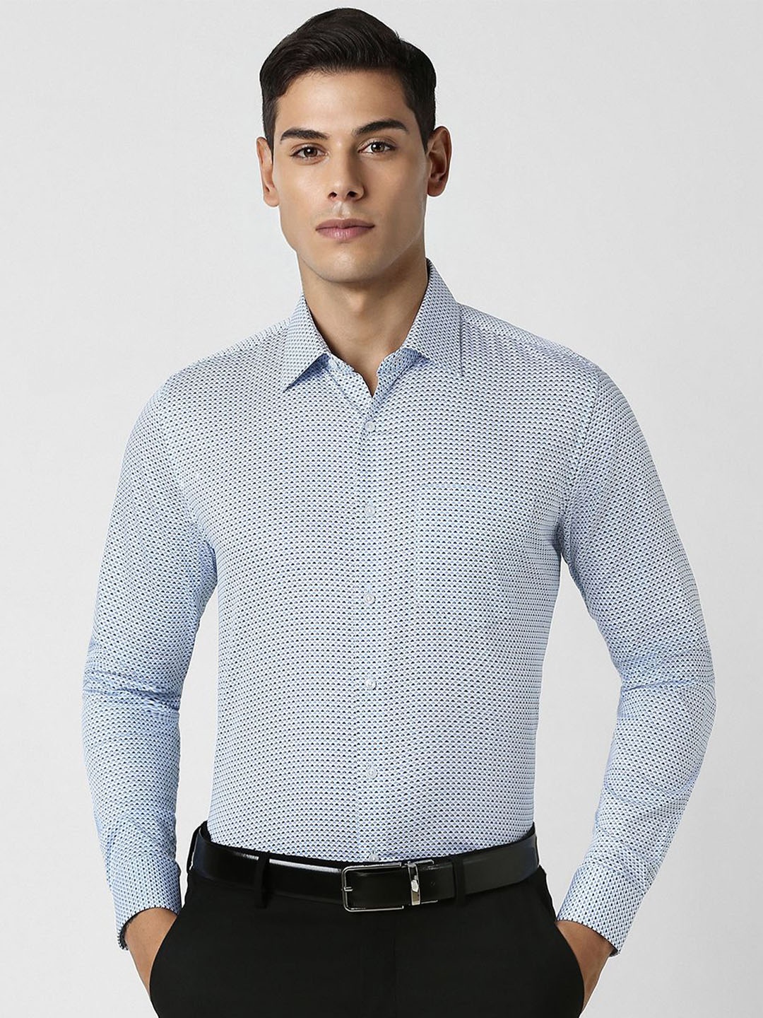 

Van Heusen Men Spread Collar Micro Ditsy Printed Cotton Slim Fit Formal Shirt, Blue