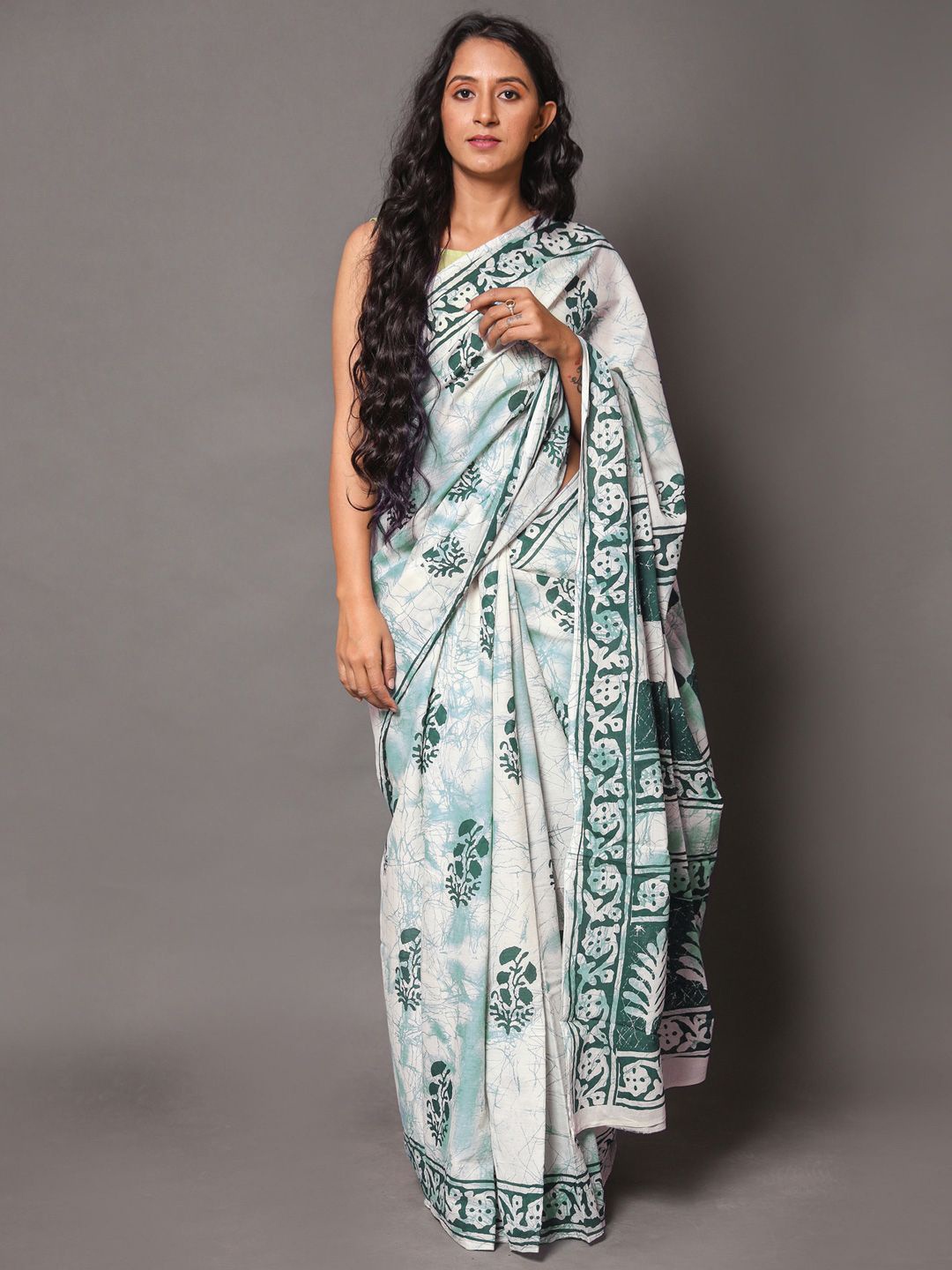 

BUTA BUTI Pure Cotton Ethnic Motif Festive Saree, Green