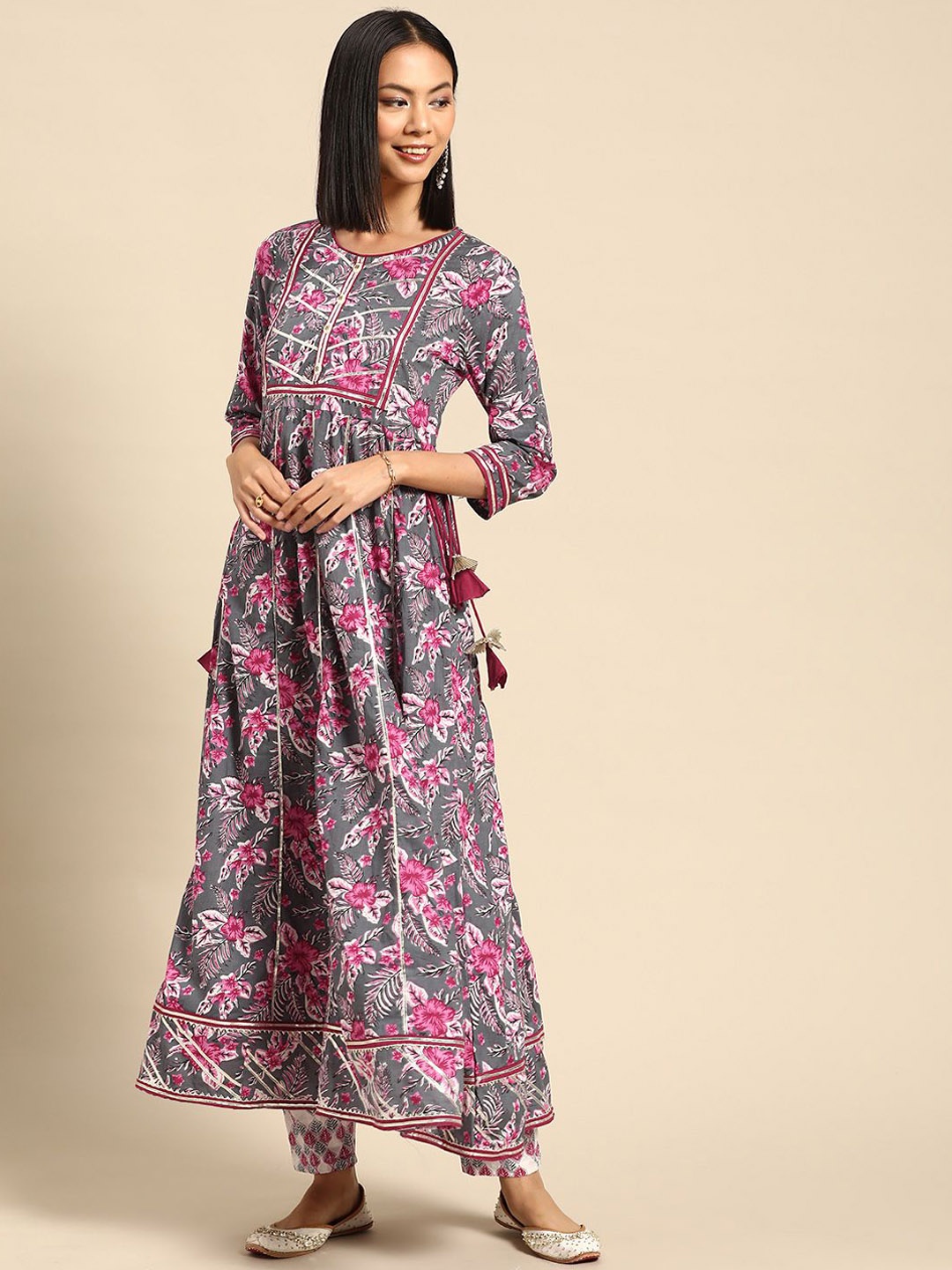 

Anouk Women Floral Printed Regular Pure Cotton Kurta with Trousers, Grey