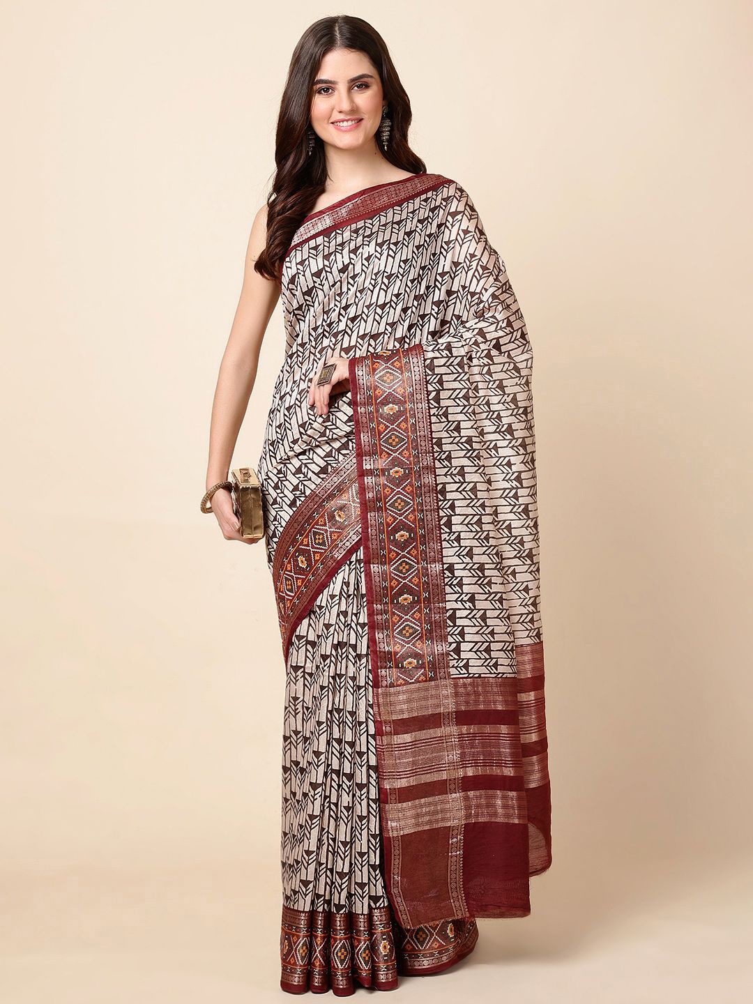 

Meena Bazaar Geometric Zari Saree, Beige