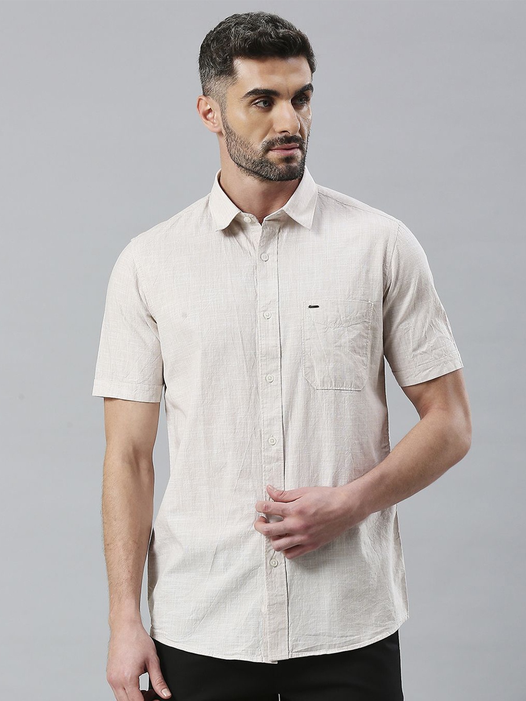 

Klub Fox Men Spread Collar Textured Cotton Slim Fit Casual Shirt, Khaki
