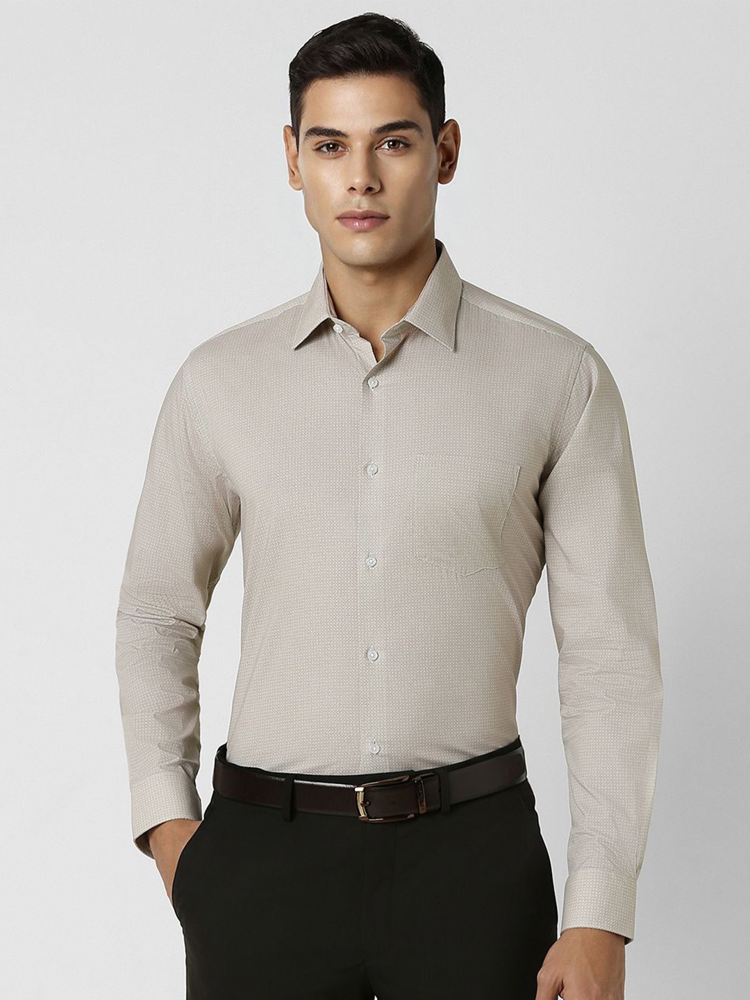 

Van Heusen Men Spread Collar Micro Ditsy Printed Cotton Formal Shirt, Beige