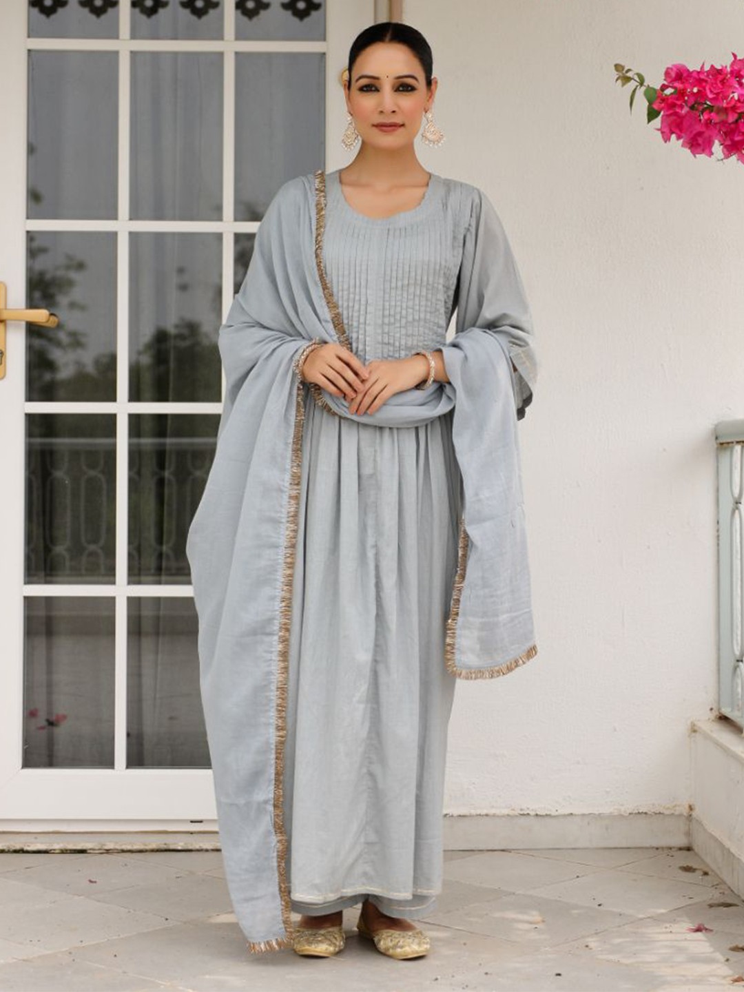 

PHEETA Women Regular Kurta with Trousers & With Dupatta, Grey