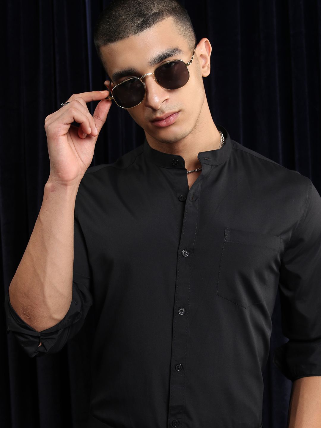 

HIGHLANDER Men Regular Fit Mandarin Collar Shirt, Black