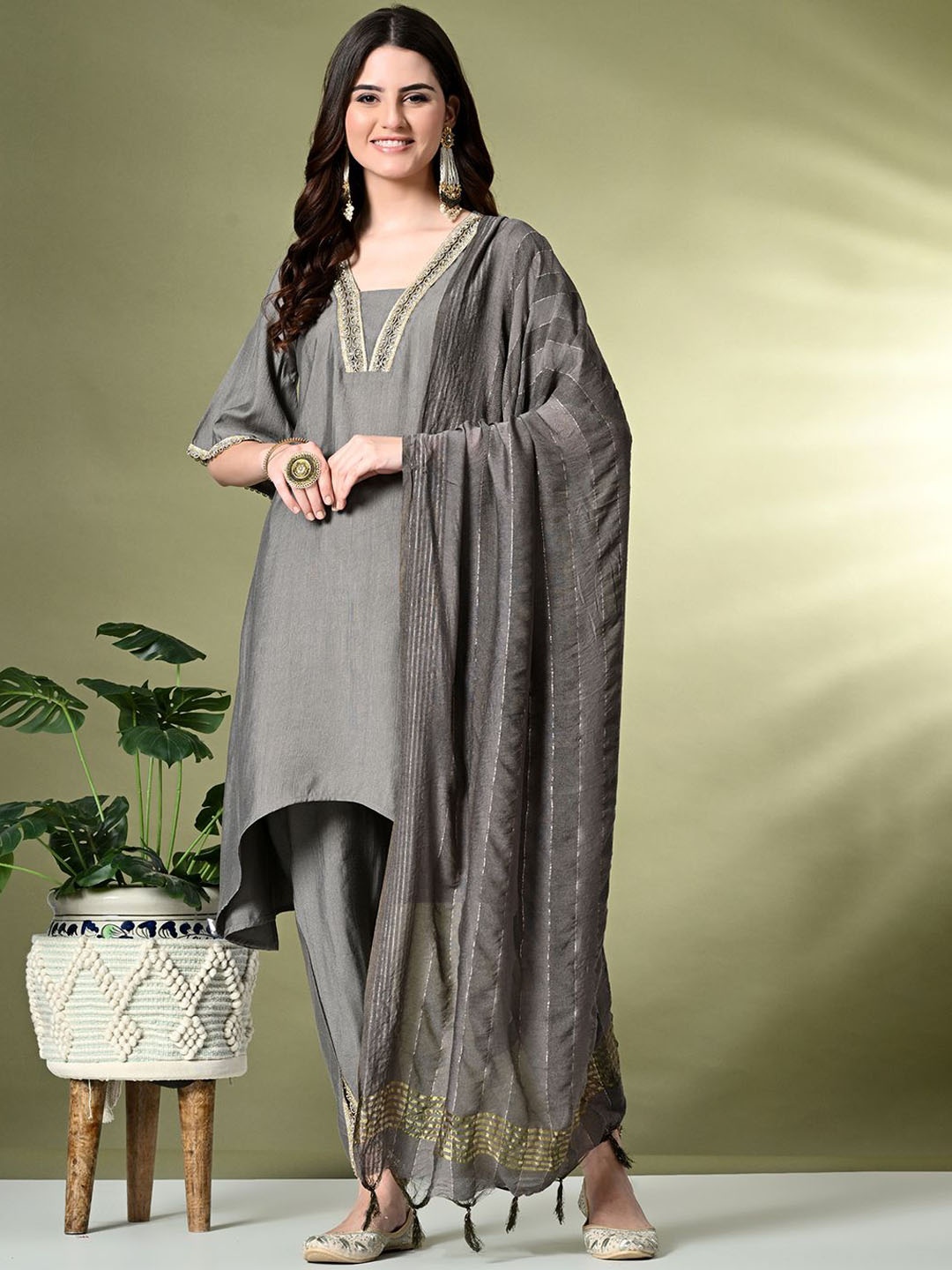 

Sangria Grey Ethnic Motifs Yoke Design Beads & Stones A-Line Kurta Set