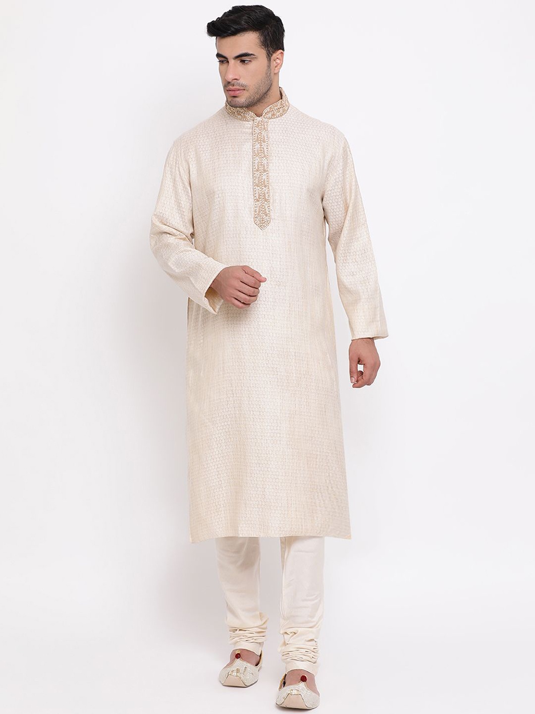 

ZOIS Men Thread Work Kurta, Beige