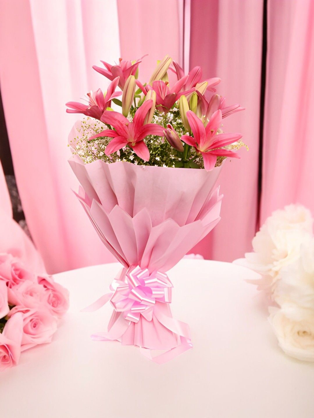 

bettergiftflowers 6-Pcs Pink Lilies Fresh Flowers Bouquet