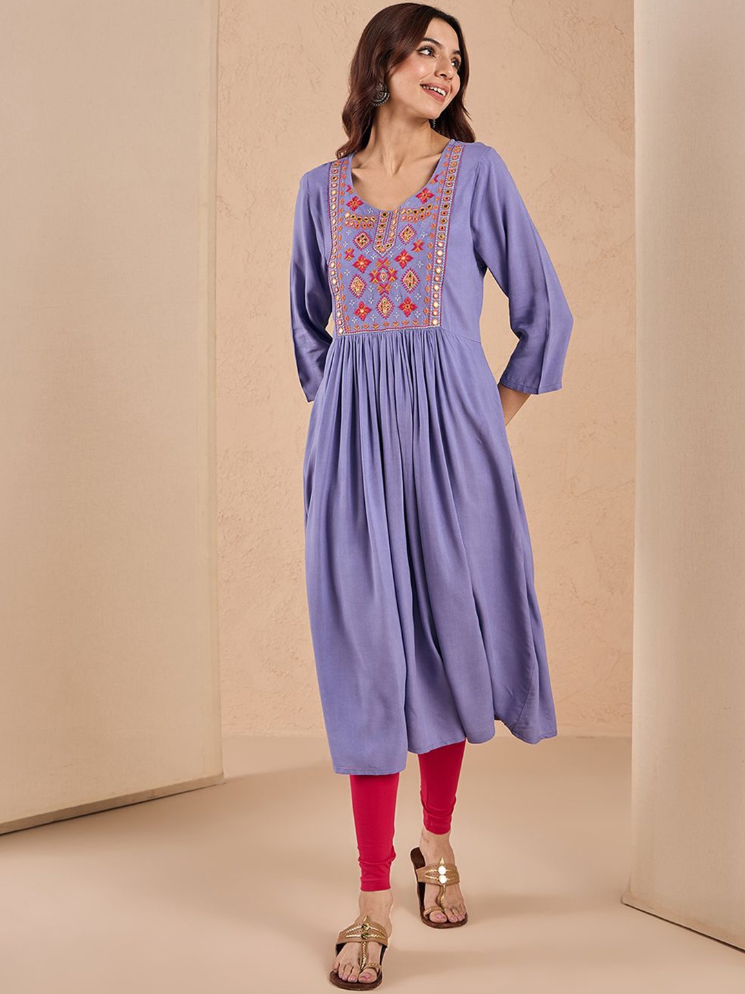 

Likha Women Yoke Design Flared Sleeves Thread Work Kurta, Purple
