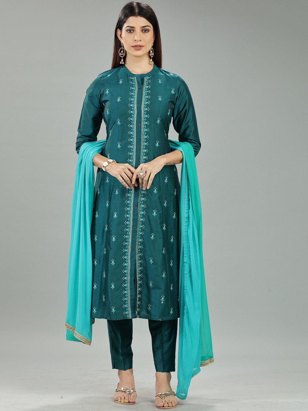 

COTTON CULTURE Women Floral Embroidered Regular Kurta with Churidar & With Dupatta, Green